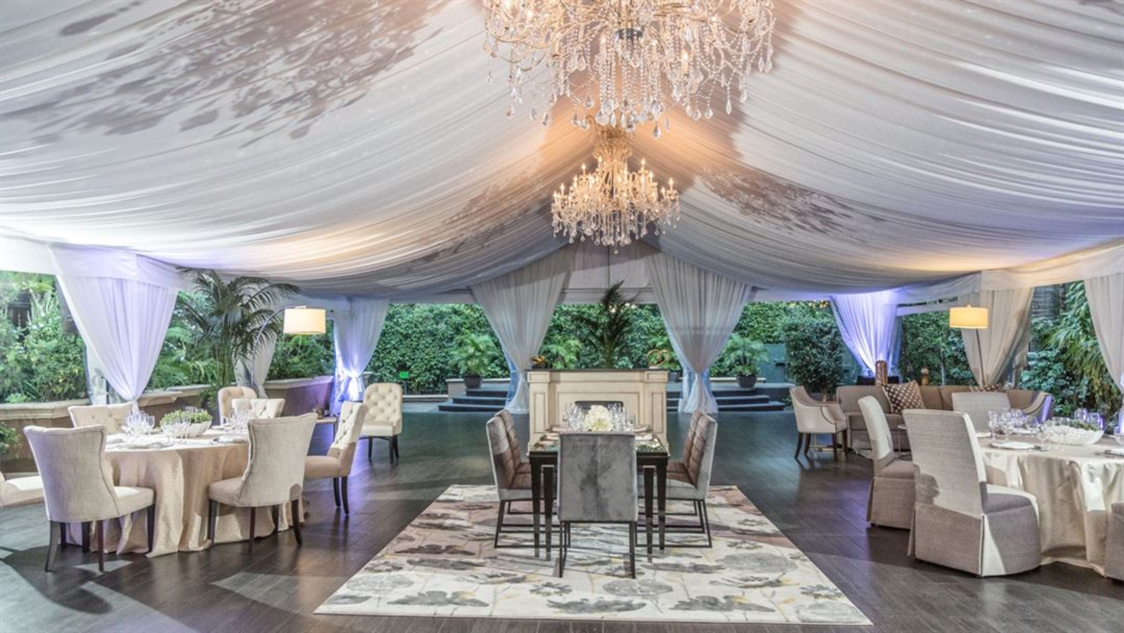 Cover photo of Four Seasons Los Angeles at Beverly Hills