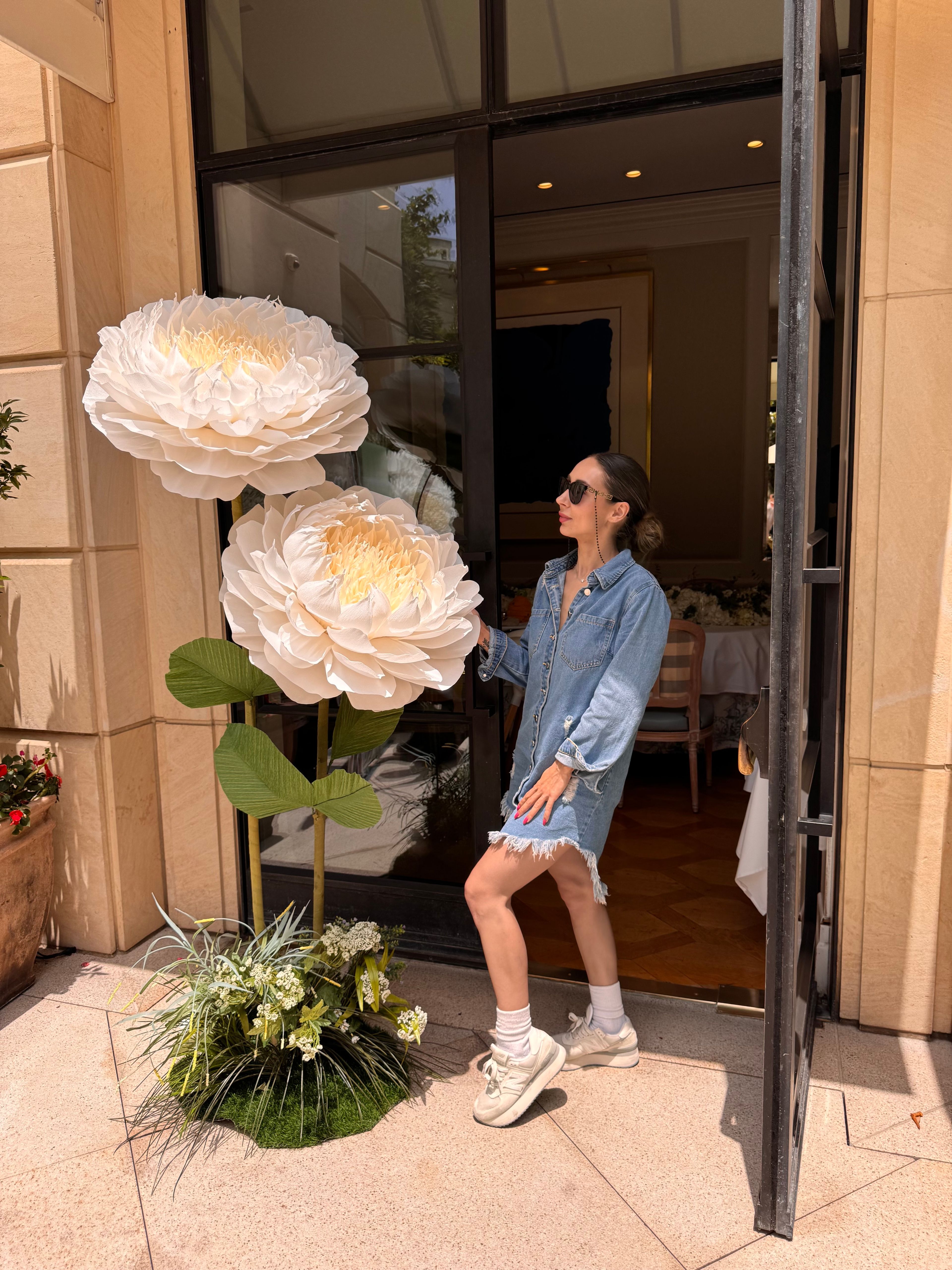 Cover photo of Giant Flowers Los Angeles