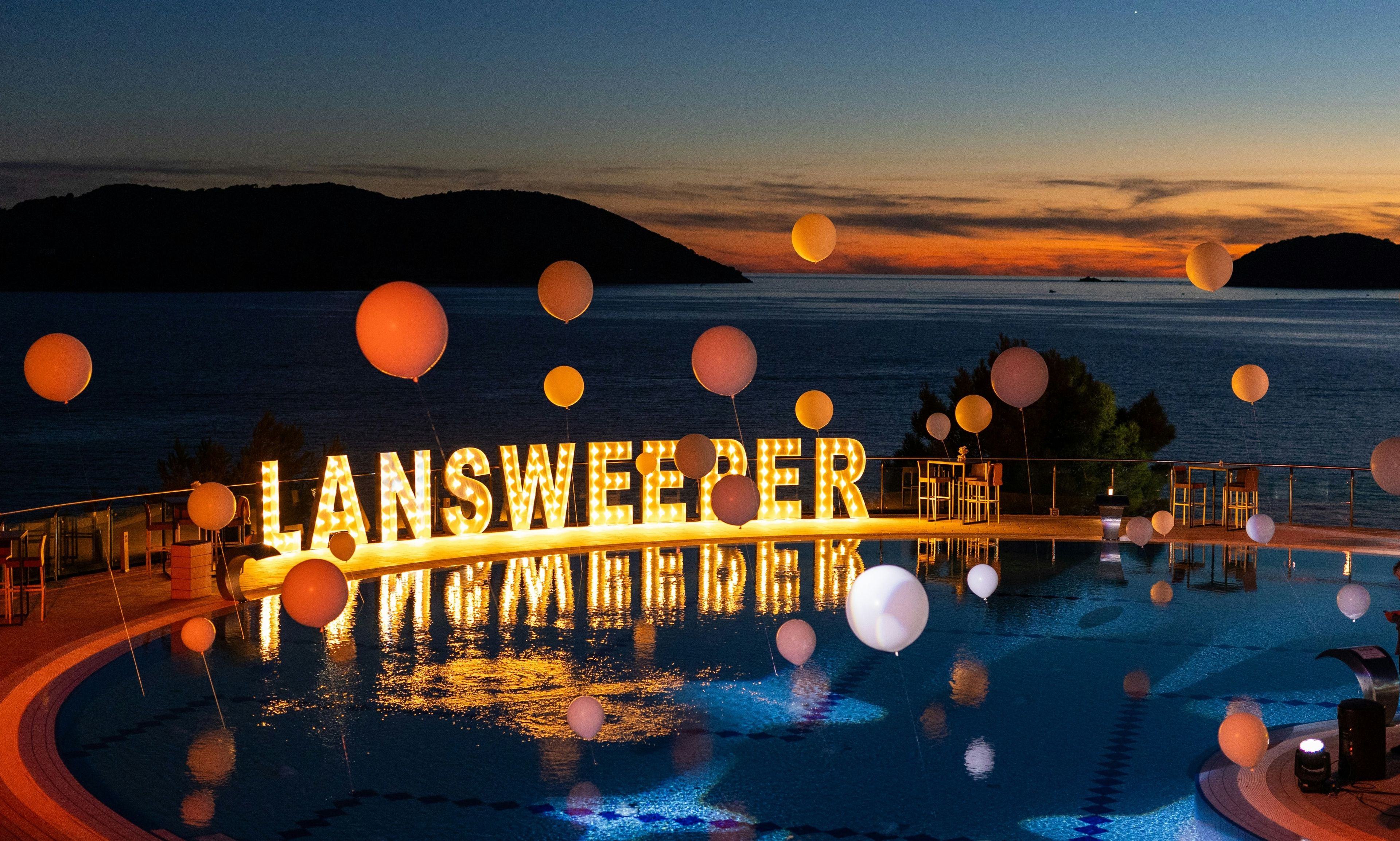 Cover photo of Ladidadi Events & Incentives