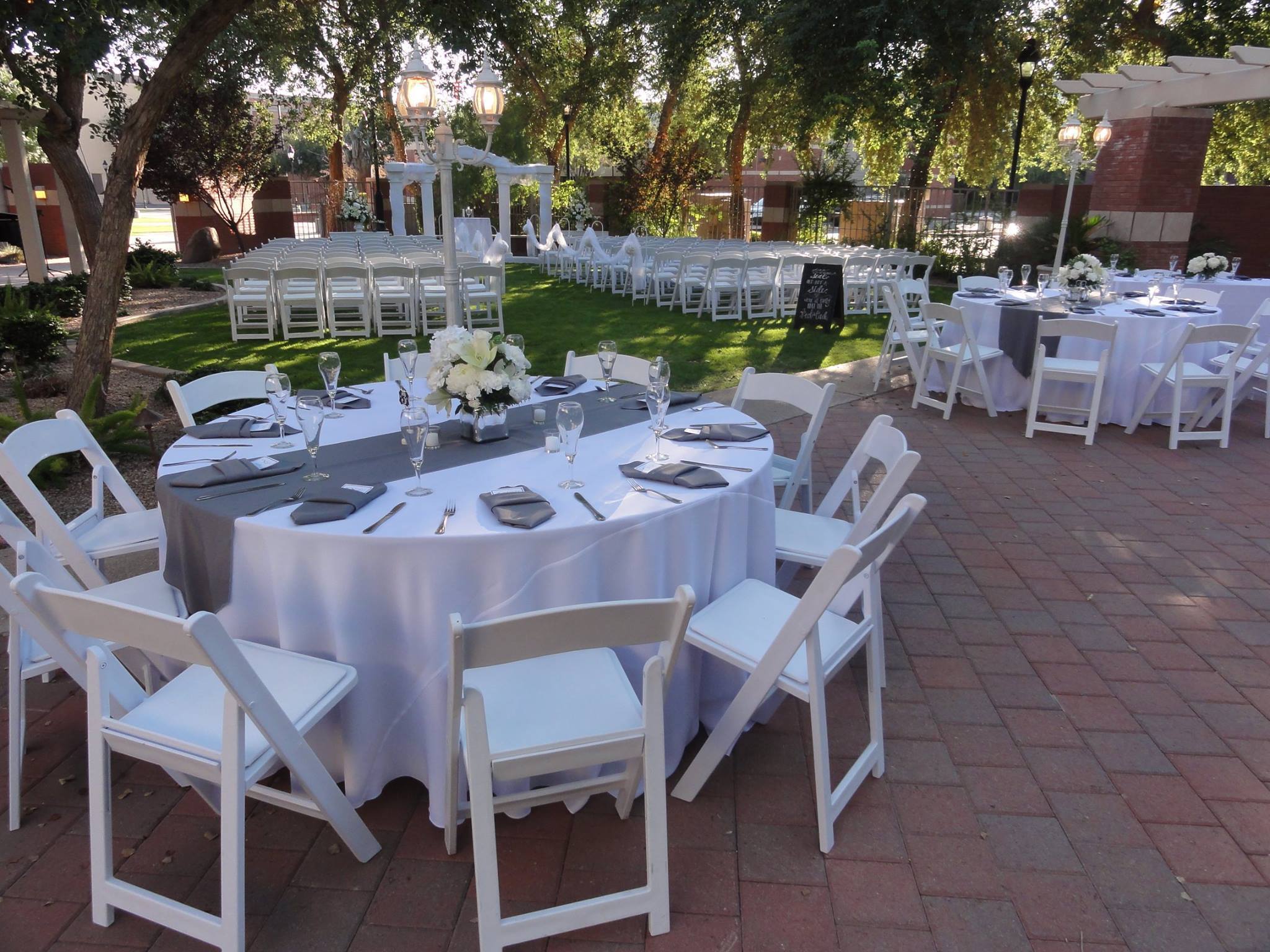 Top 20 Corporate Holiday Party Venues in Glendale, AZ | PartySlate, image size:2048x1536