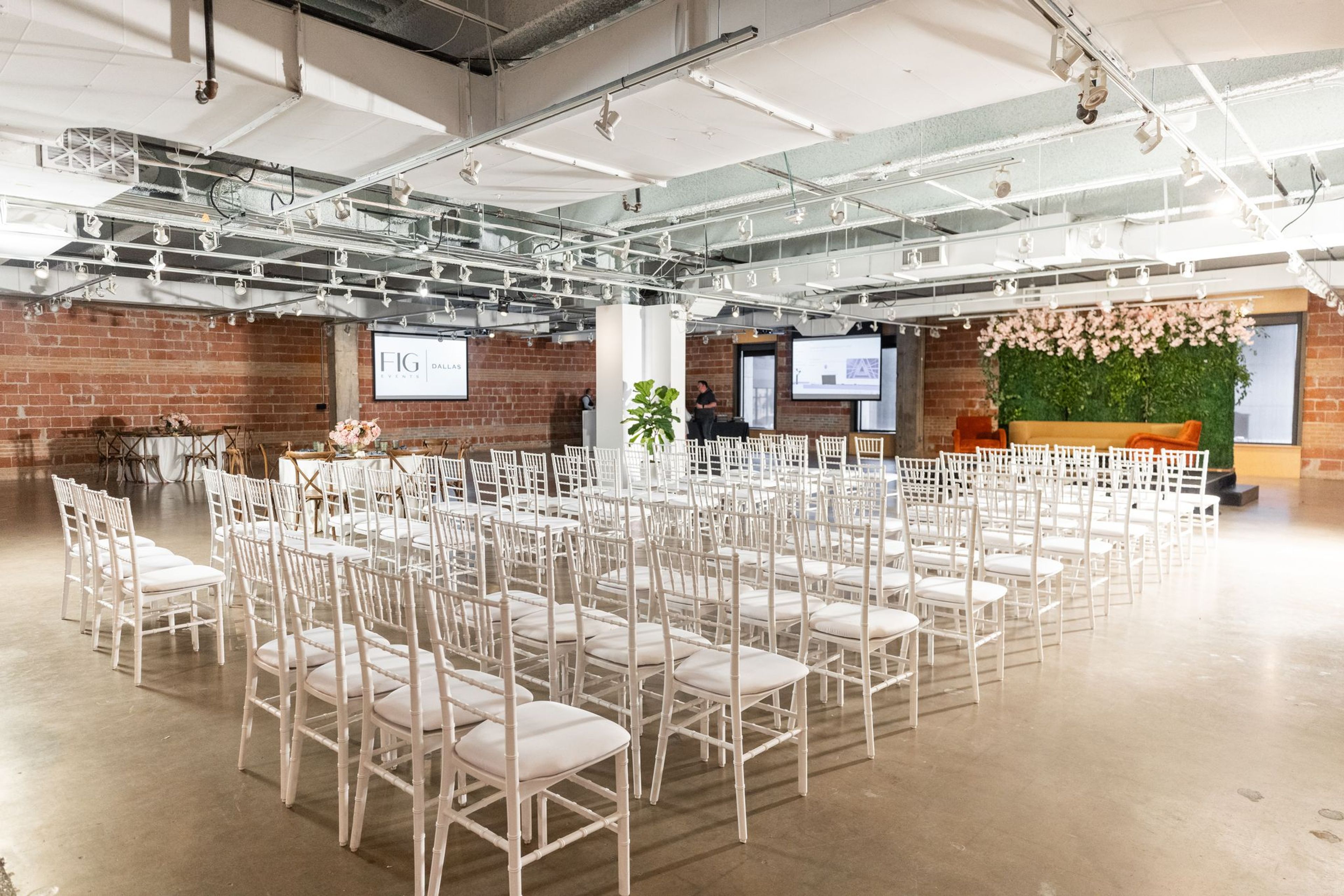 Cover photo of Fashion Industry Gallery