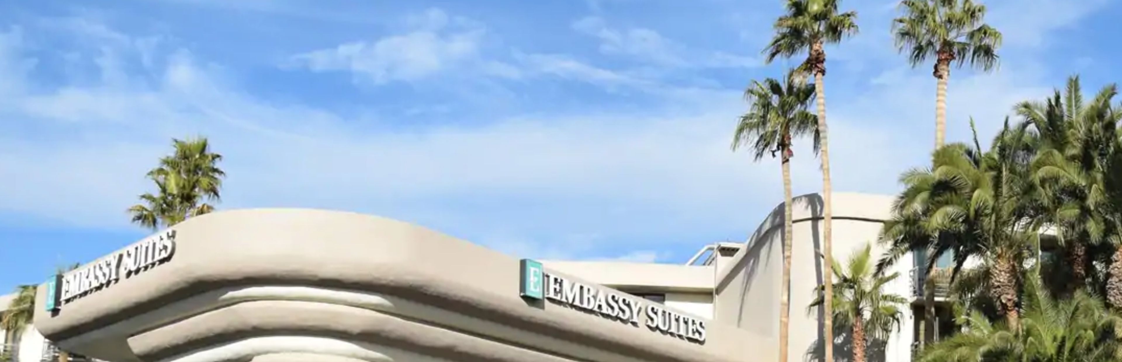 Cover photo of Embassy Suite Phoenix Biltmore