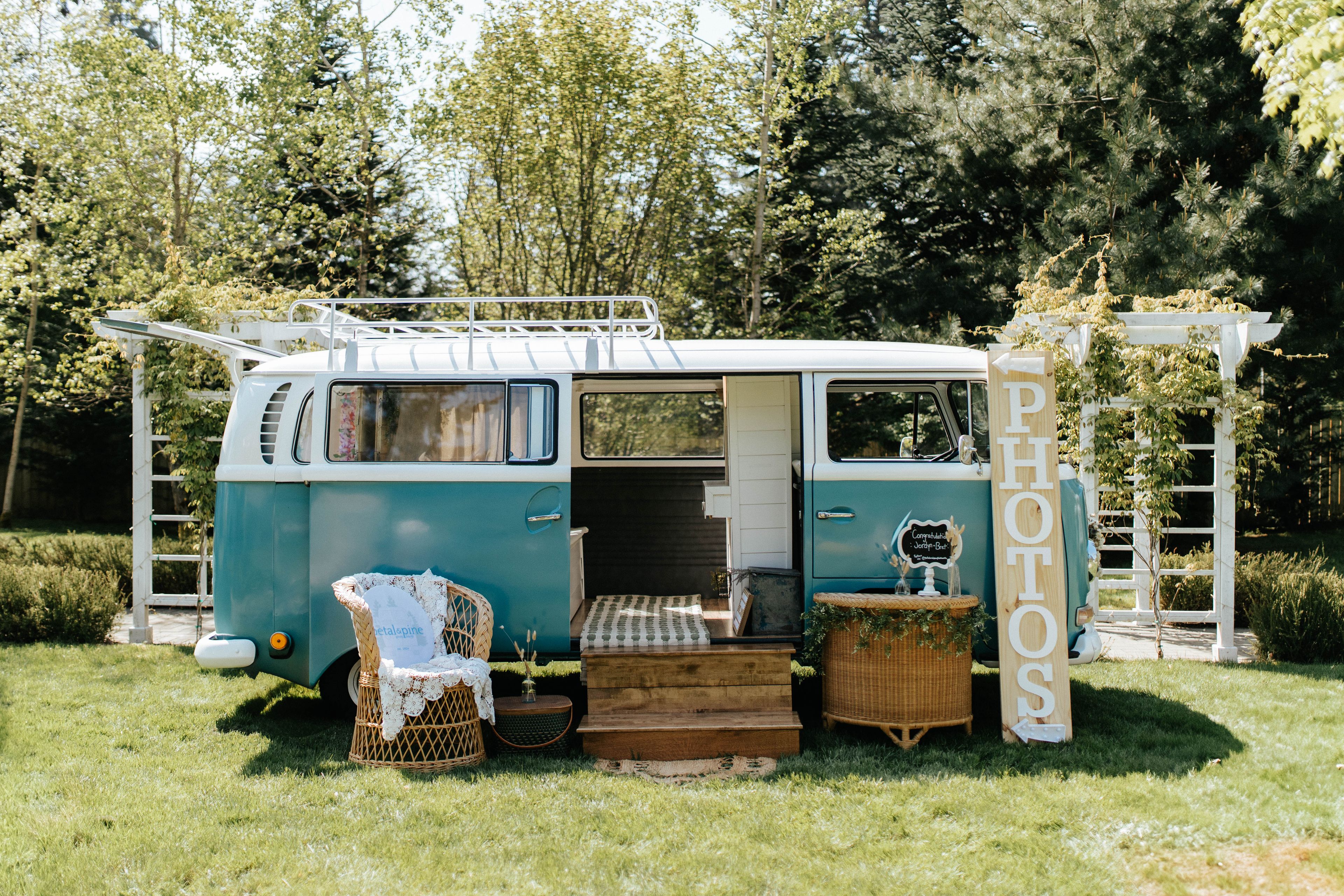Cover photo of Petal & Pine Photo Booth
