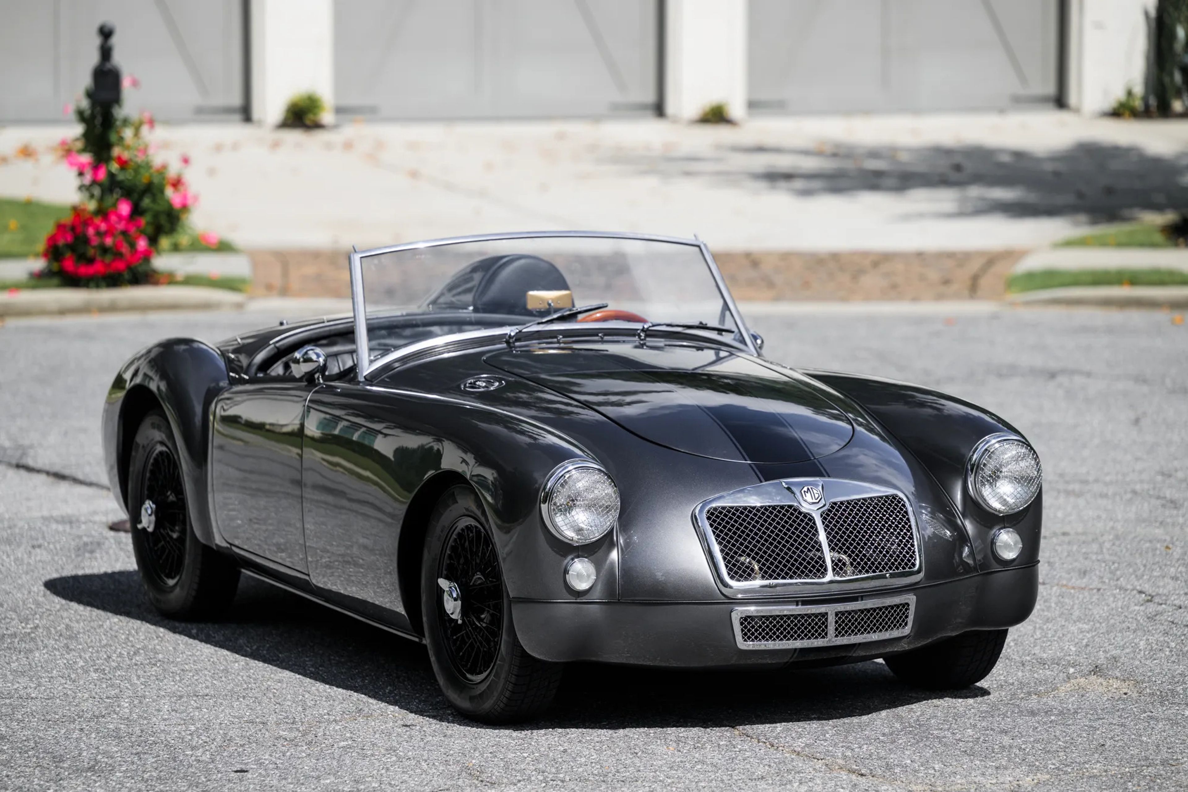 Cover photo of Sepia Motors