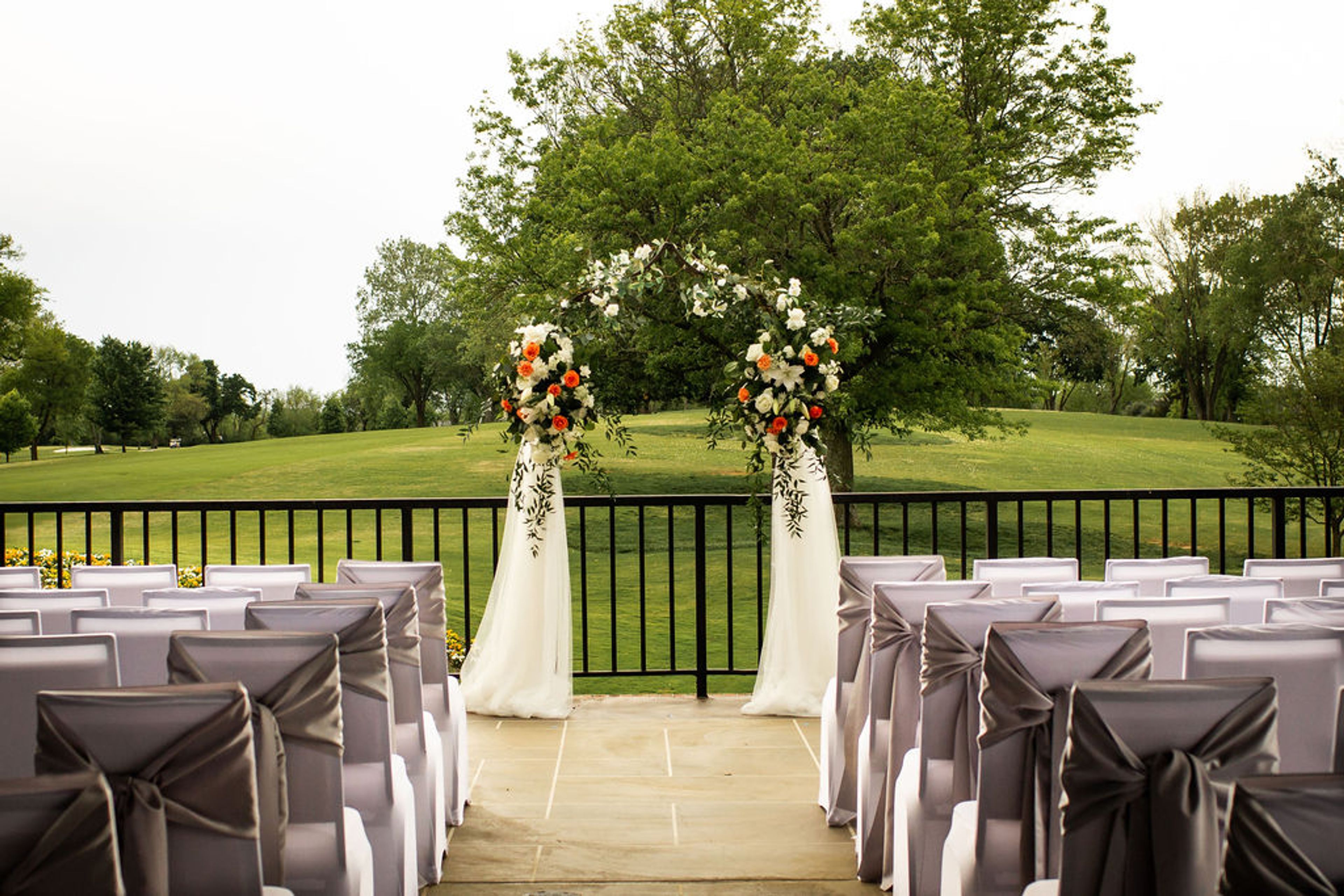 Cover photo of Bluegrass Yacht and Country Club