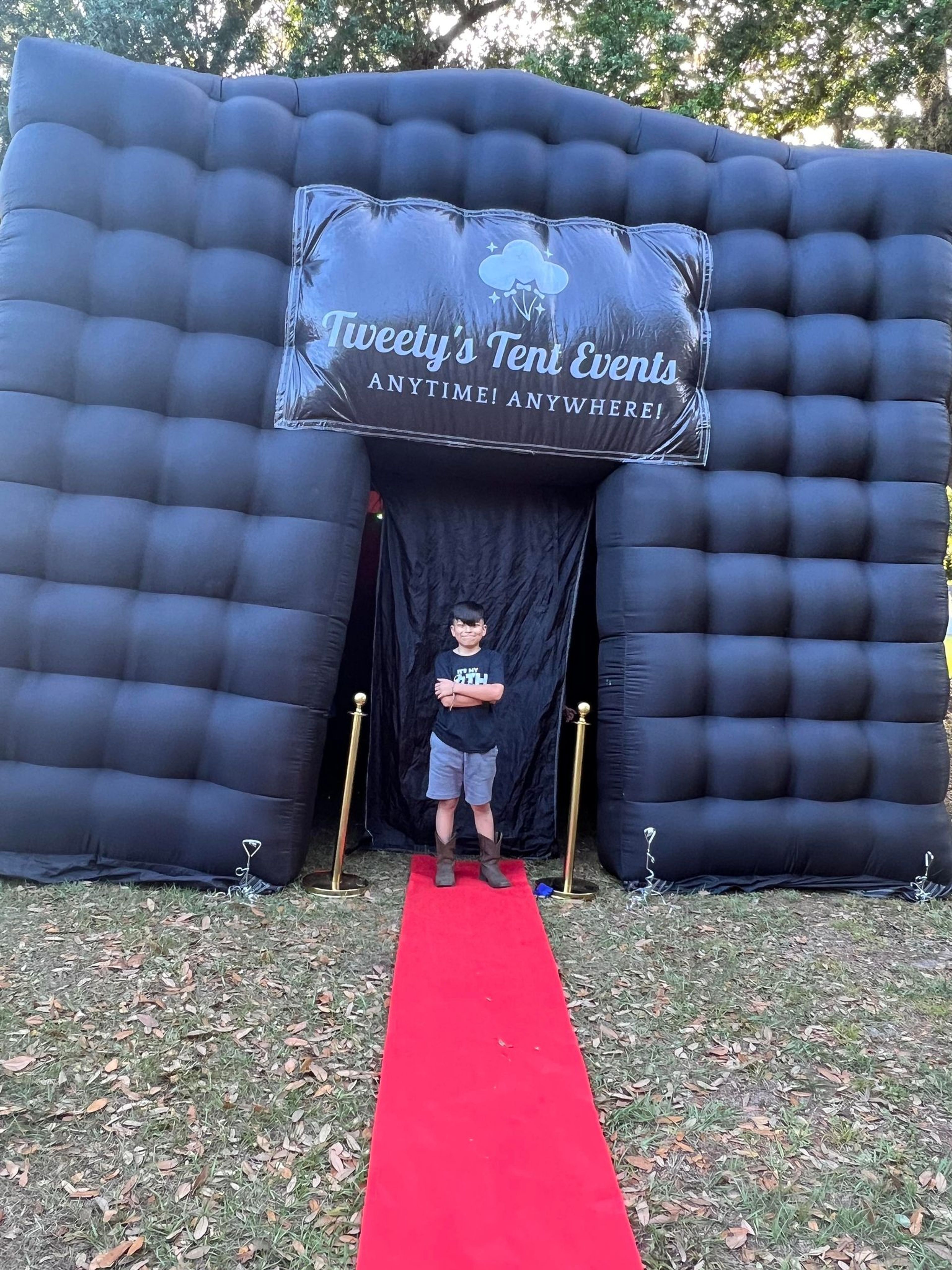 Cover photo of Tweetys Tent Events