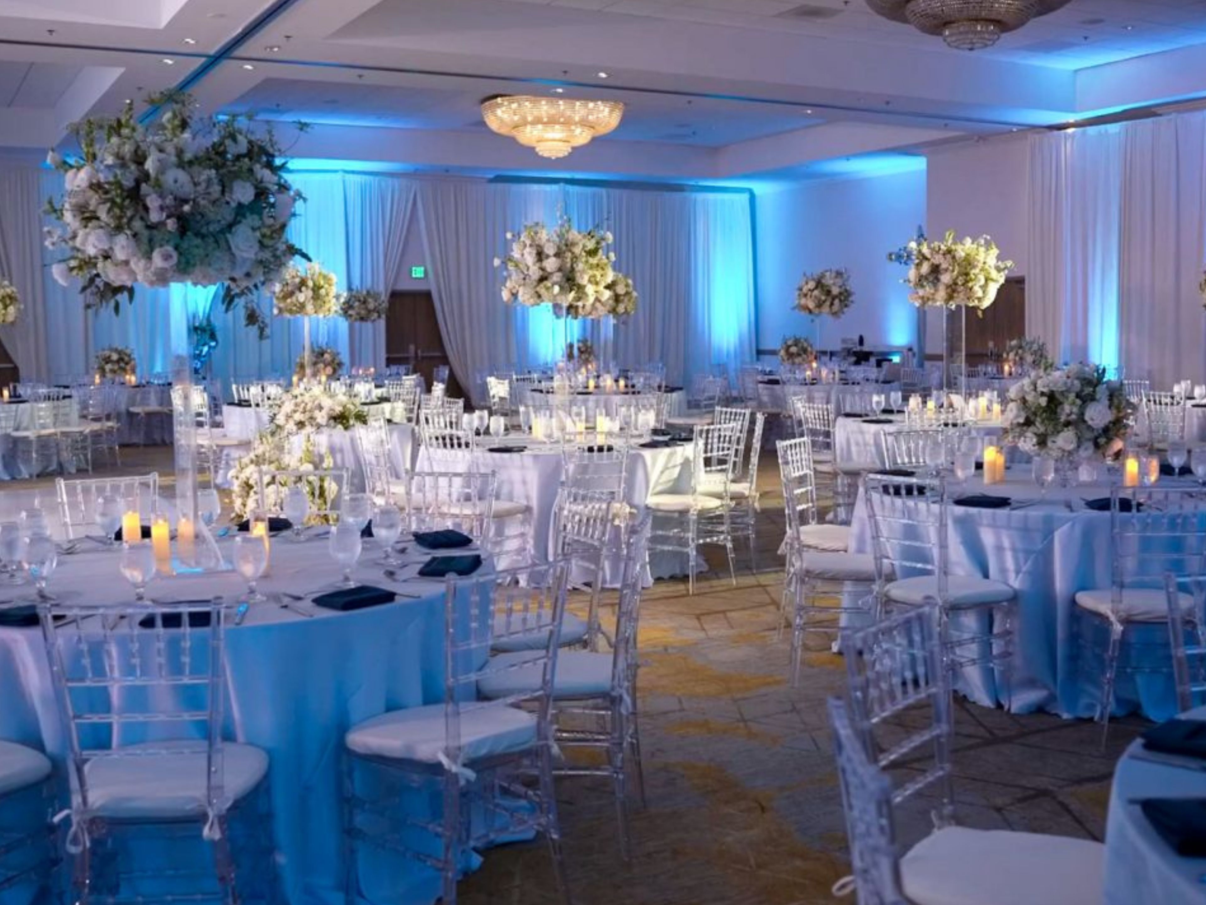 Cover photo of Hotel Zessa, a DoubleTree by Hilton