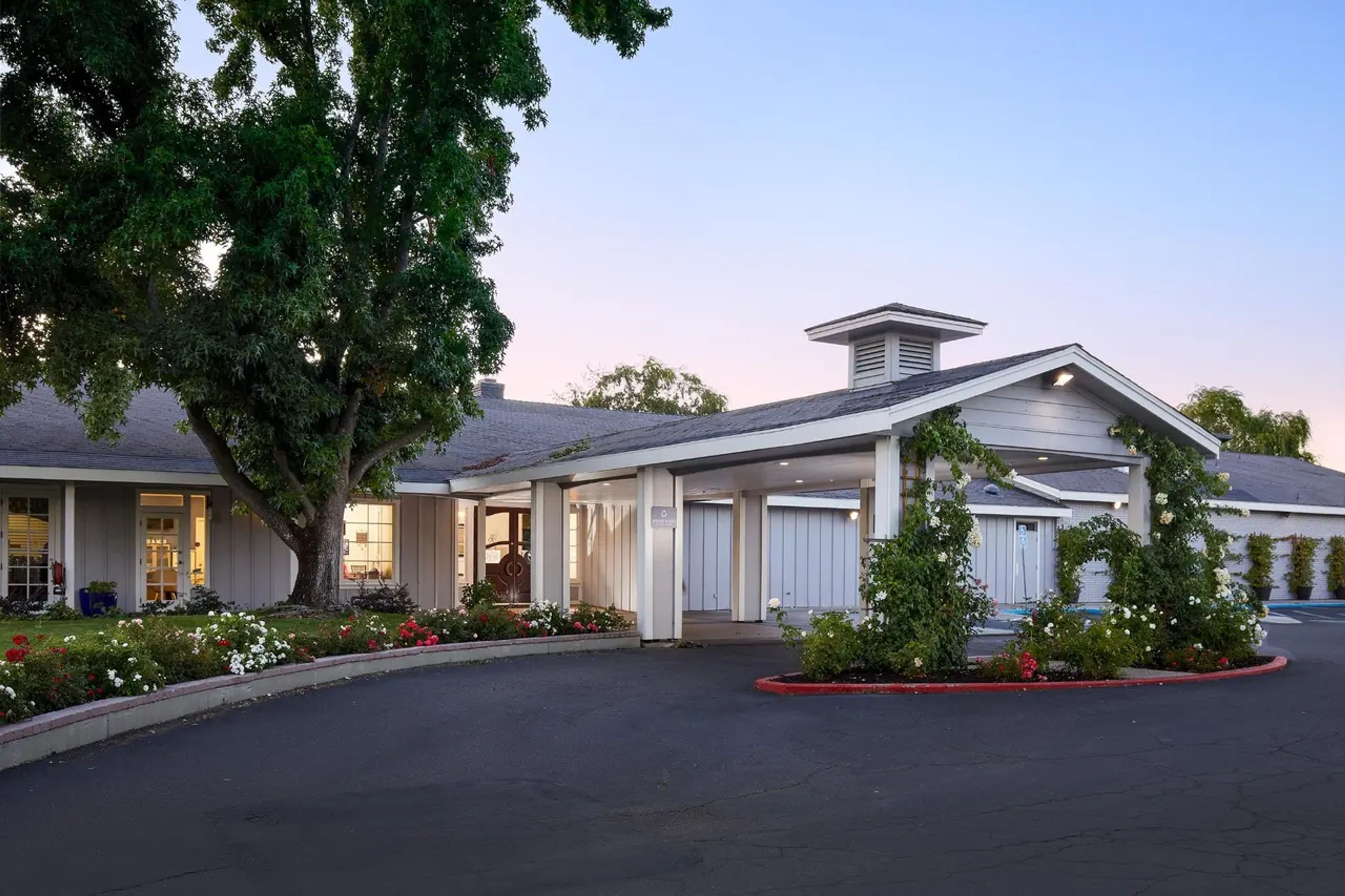 Cover photo of San Ramon Waters by Wedgewood Weddings