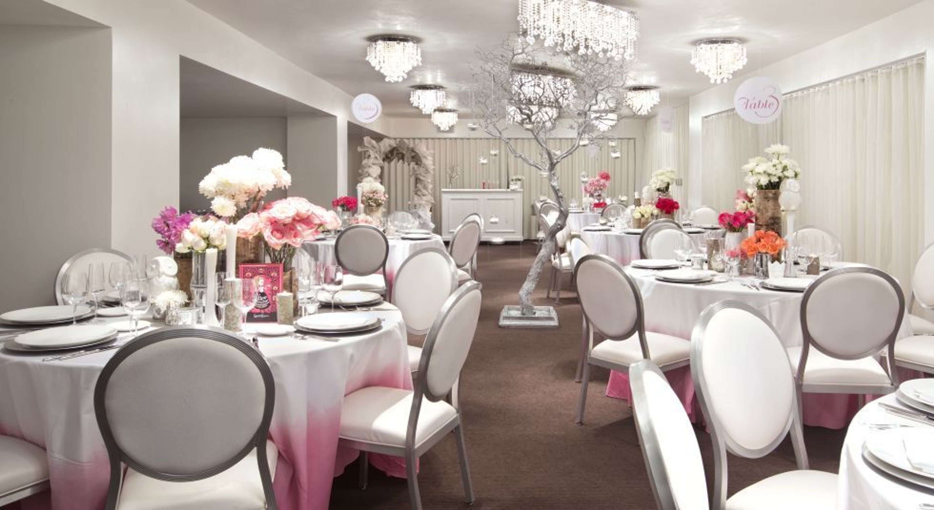 Cover photo of The Huntley Hotel