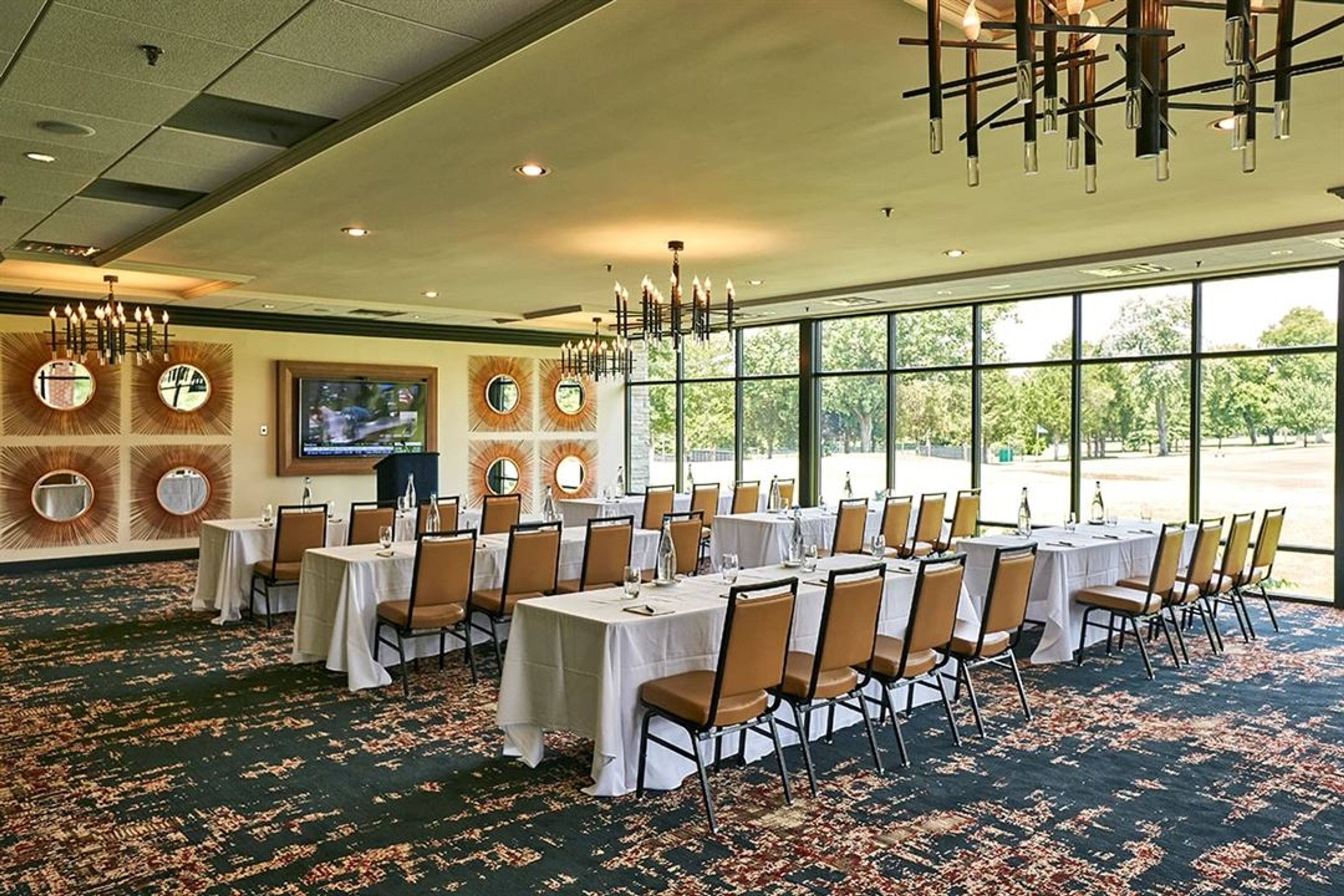 Cover photo of Bluegrass Yacht and Country Club