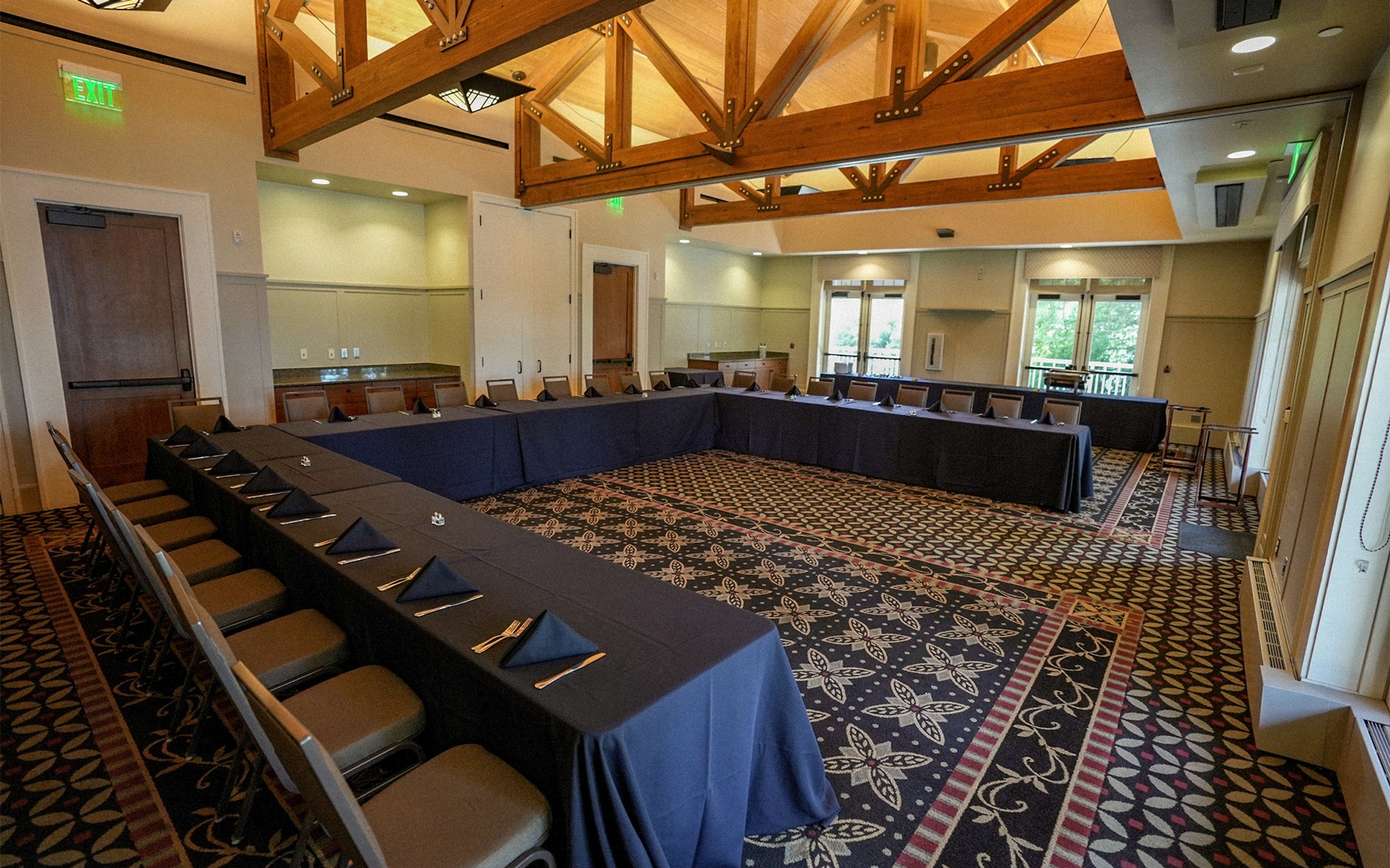 Cover photo of Oak Pointe Country Club