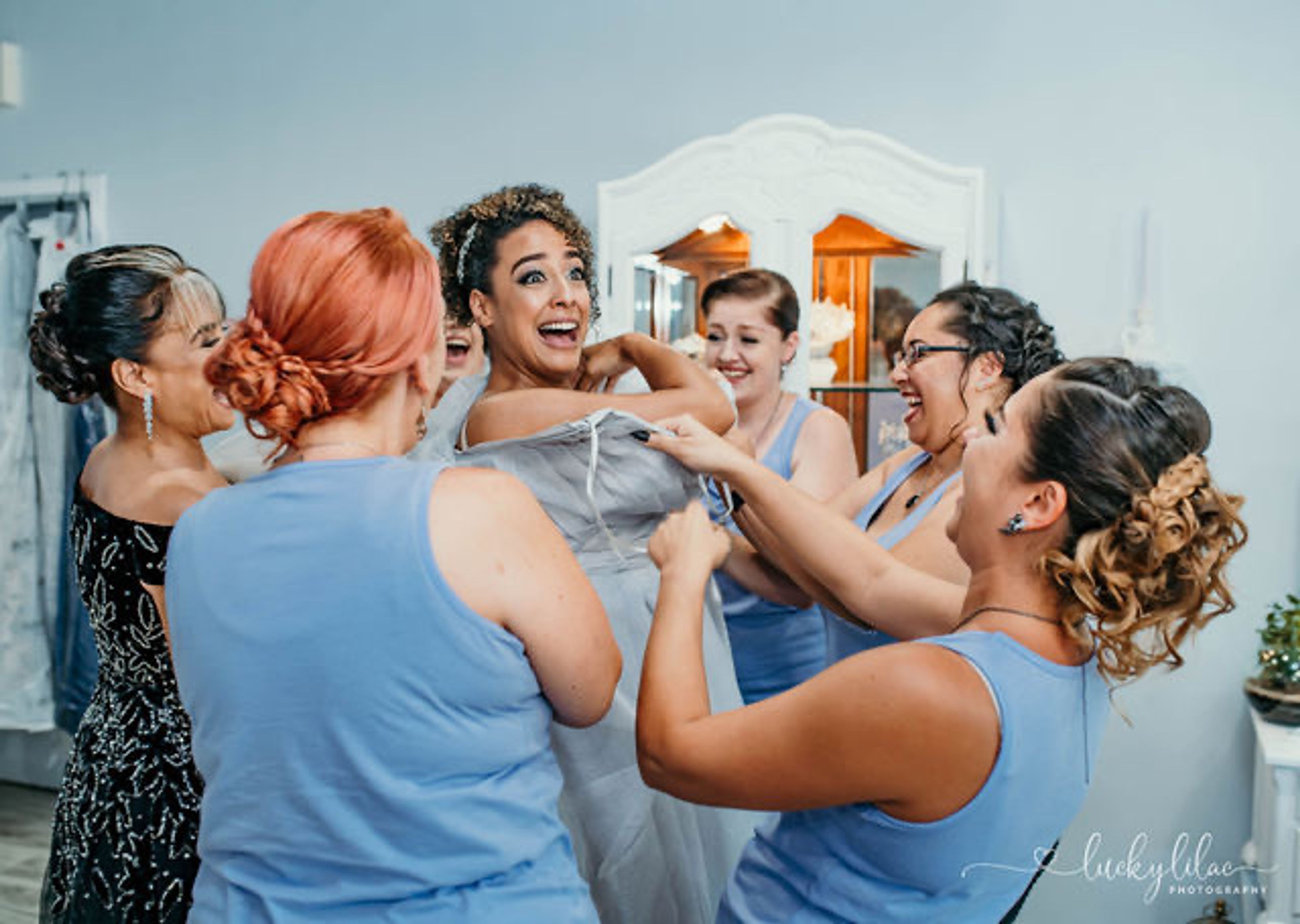 Cover photo of citrine and onyx beauty lounge