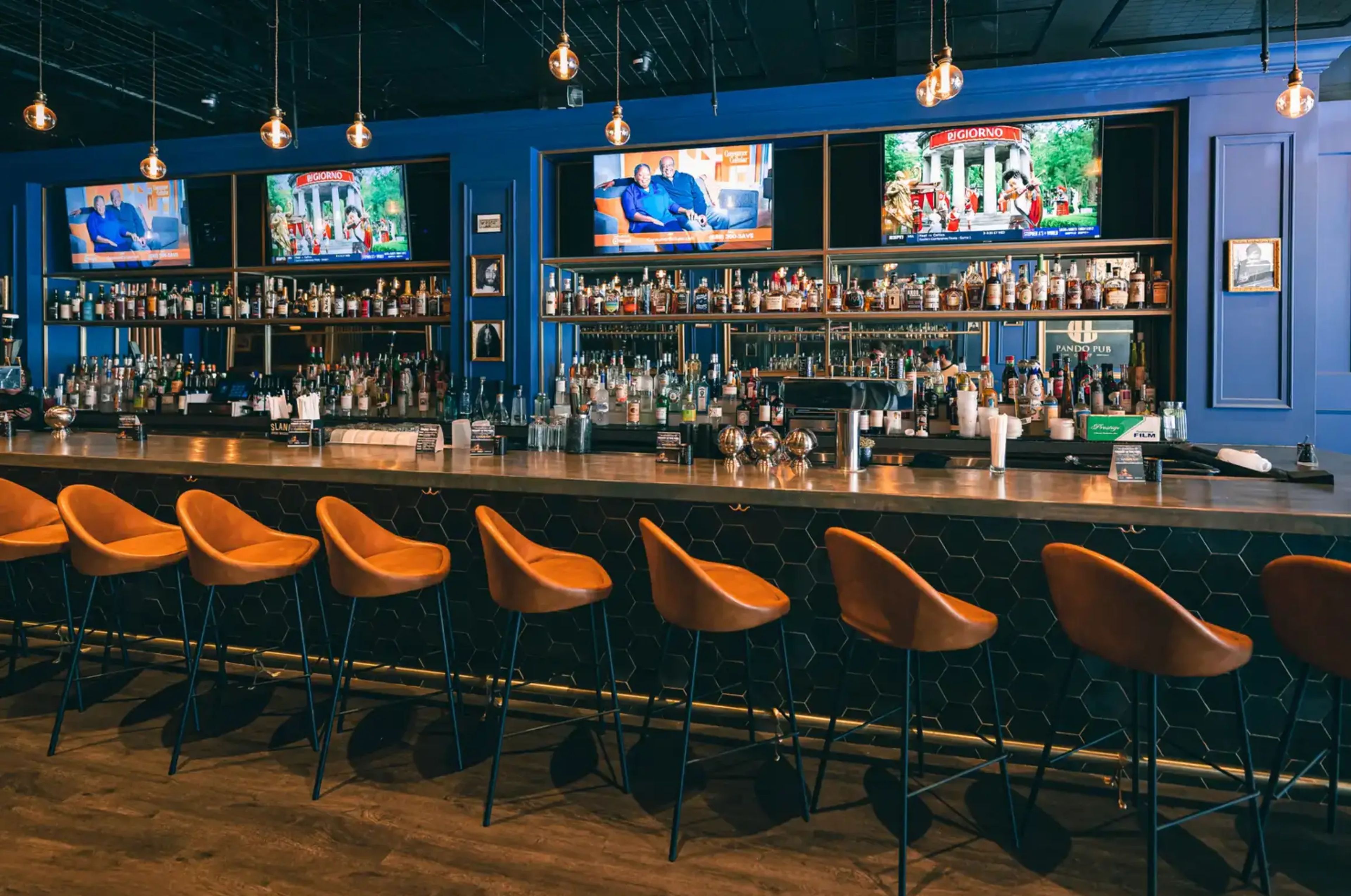 Cover photo of Amelias