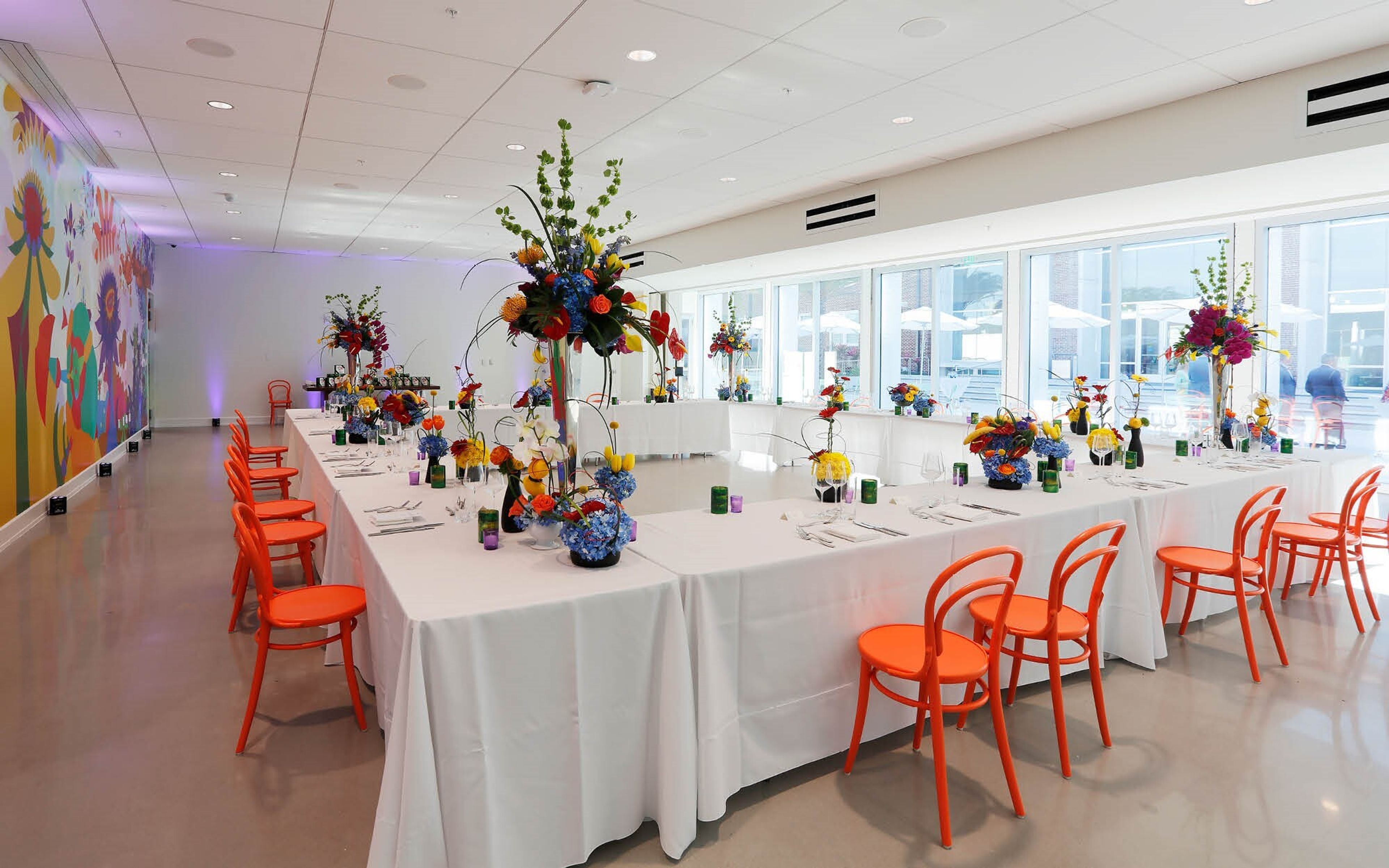 Cover photo of Sarasota Art Museum