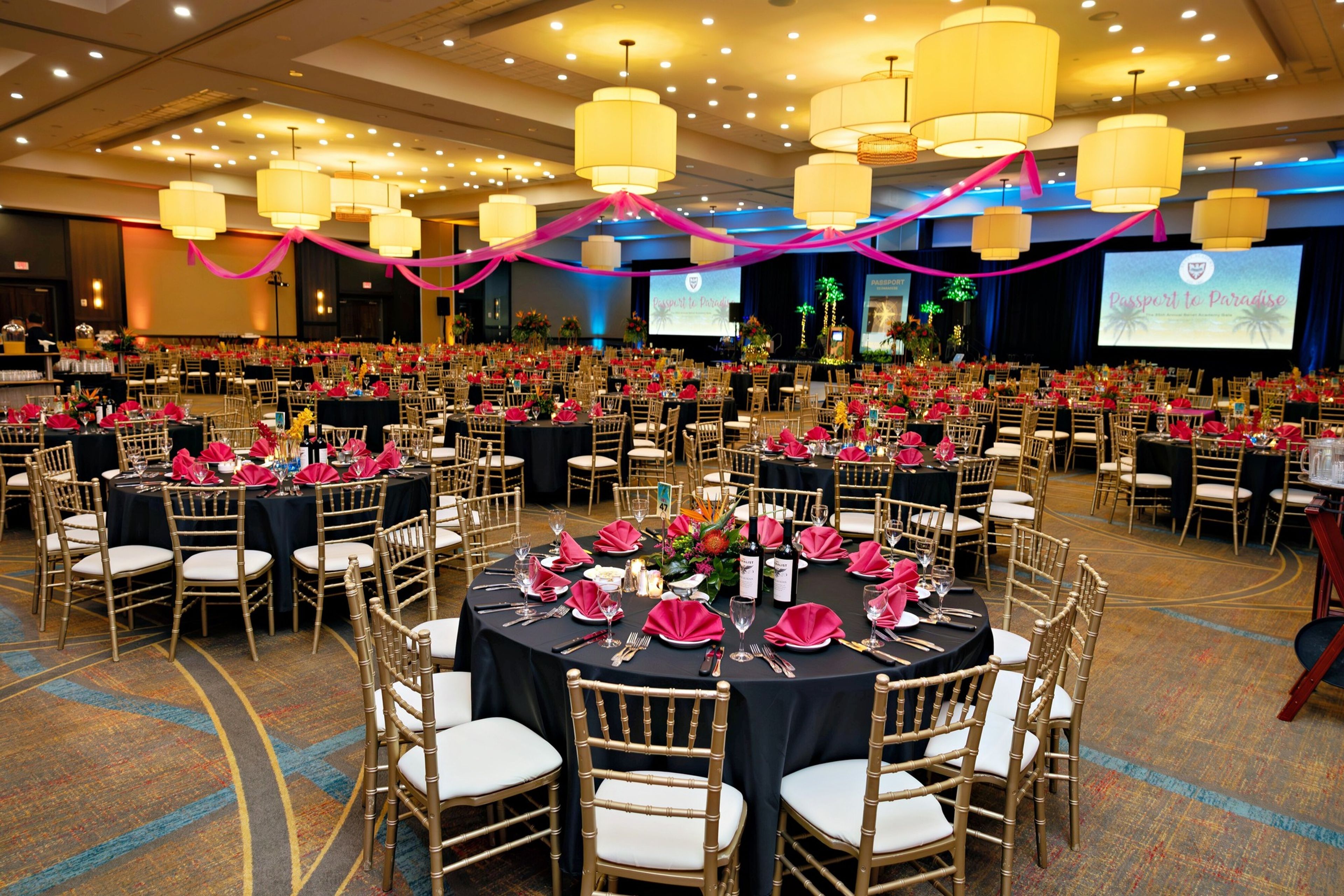 Cover photo of Embassy Suites by Hilton Chicago Naperville