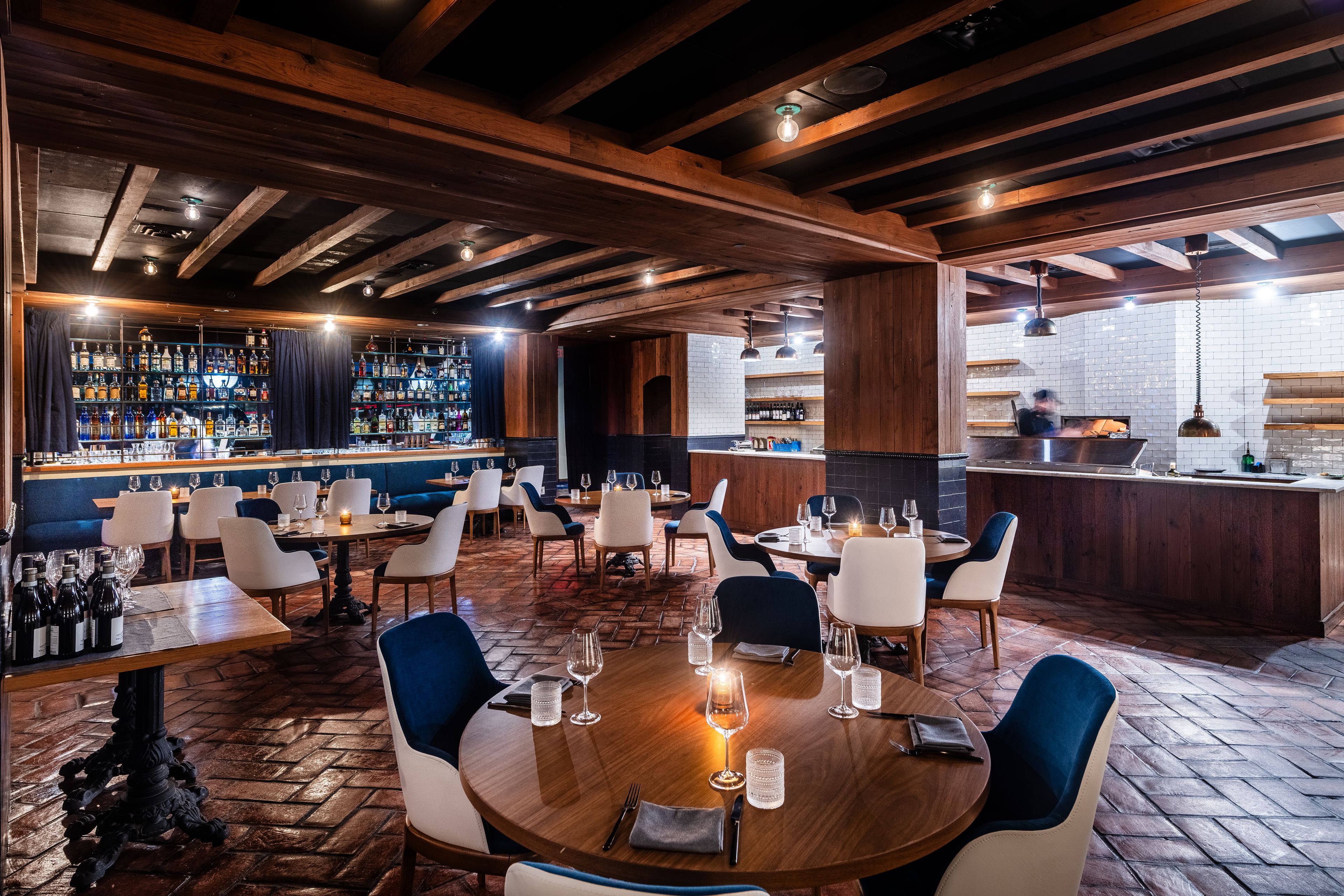 Cover photo of Divino