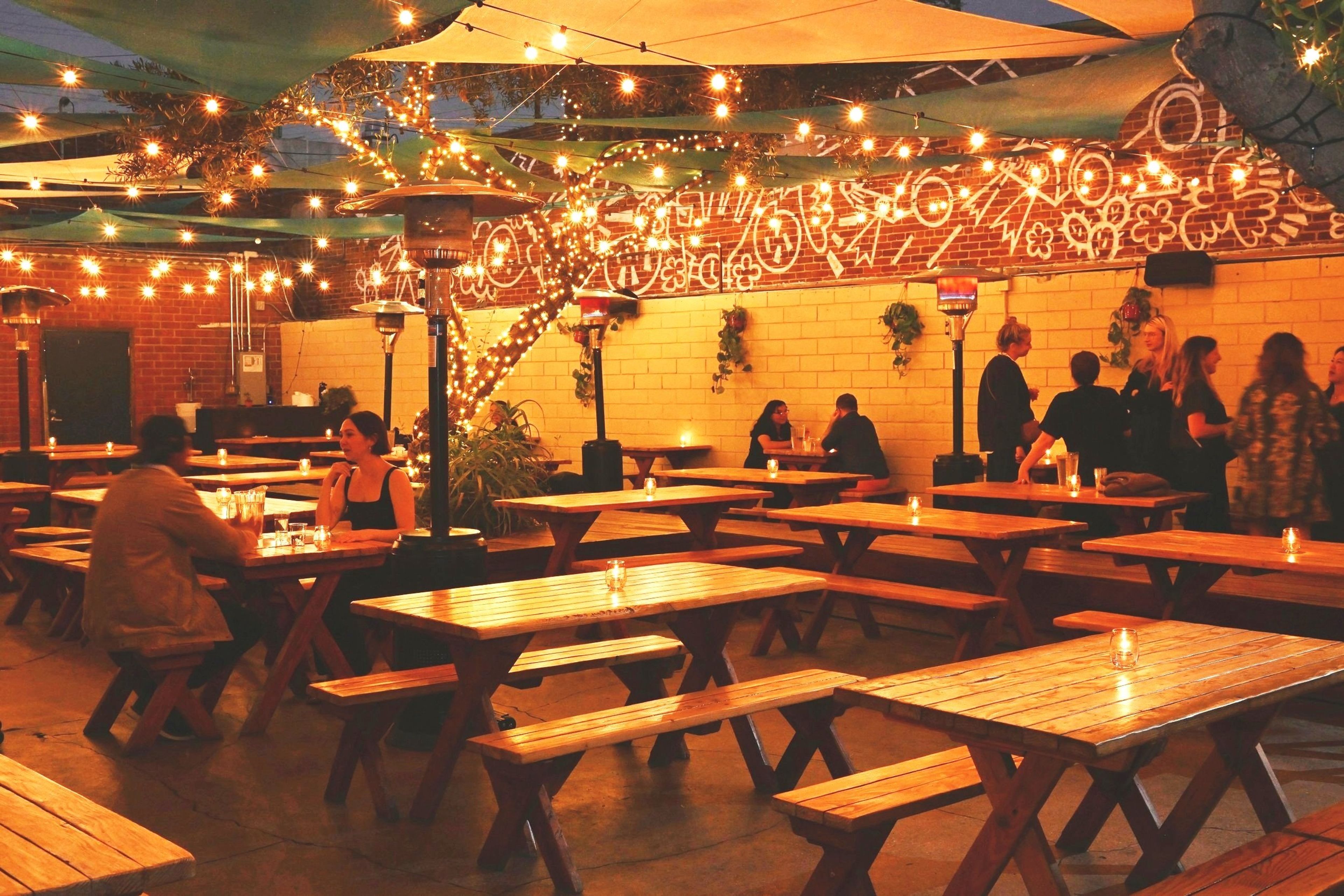 Cover photo of Everson Royce Bar