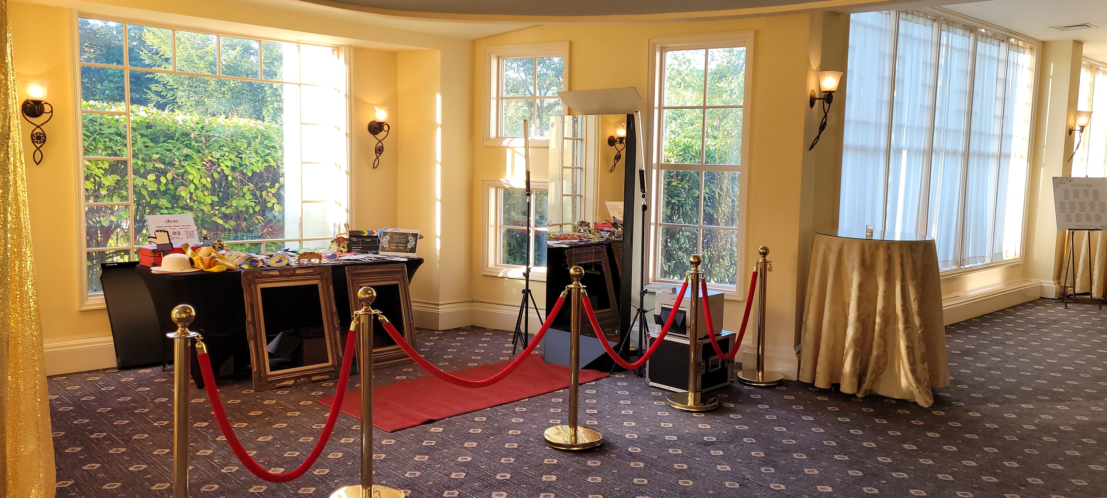 Cover photo of Miami Luxe Photo Booth