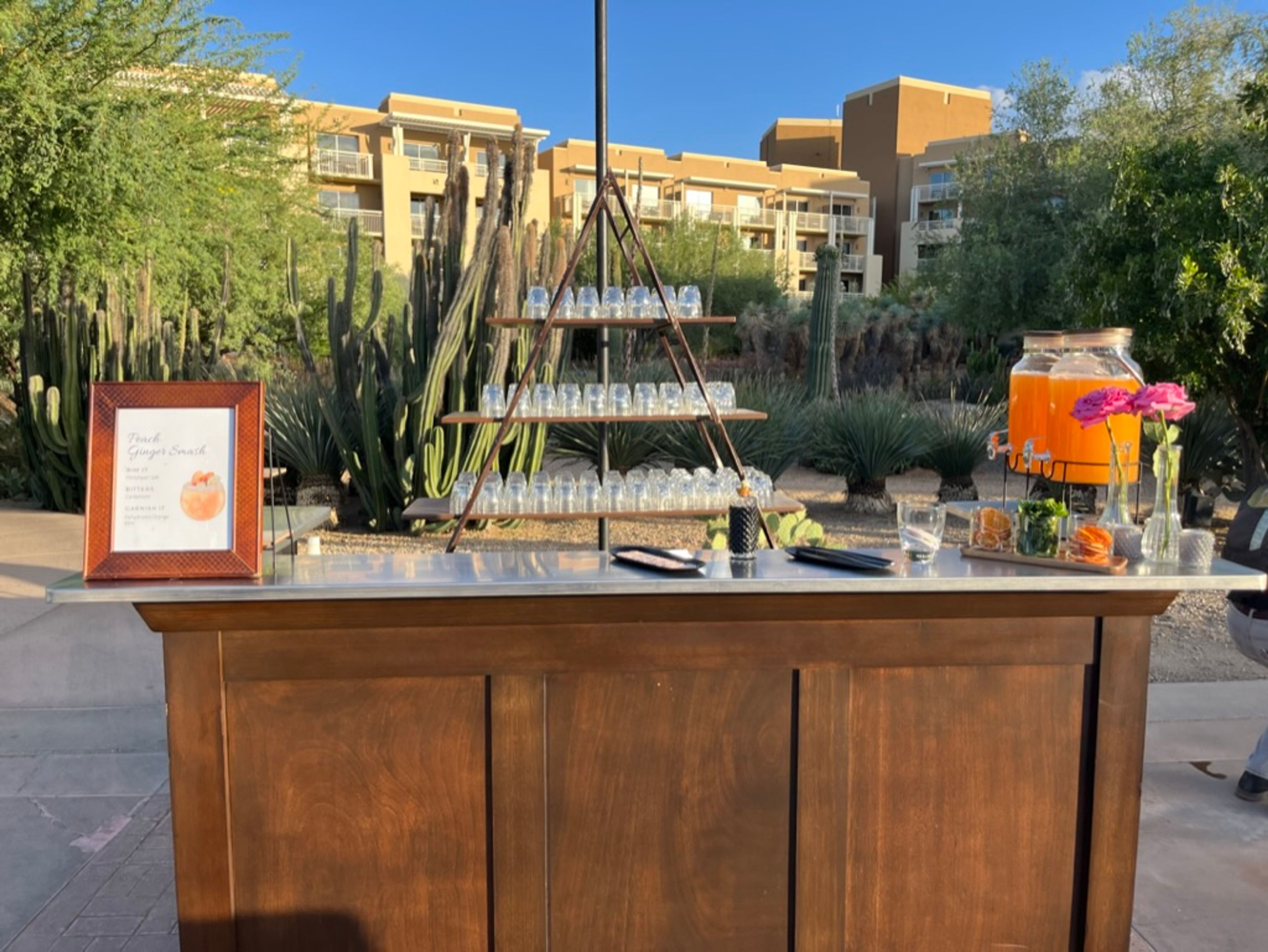 Cover photo of Scottsdale Event Bartending