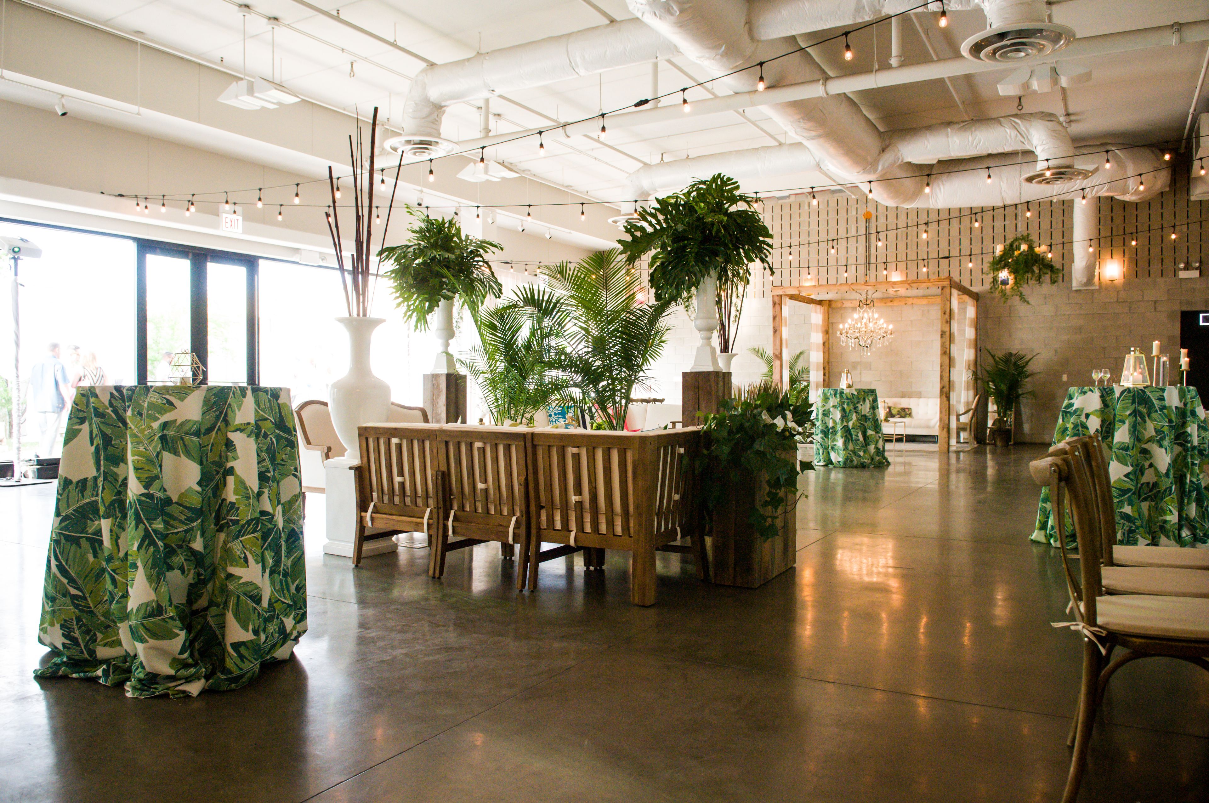 Cover photo of Ignite Glass Studios