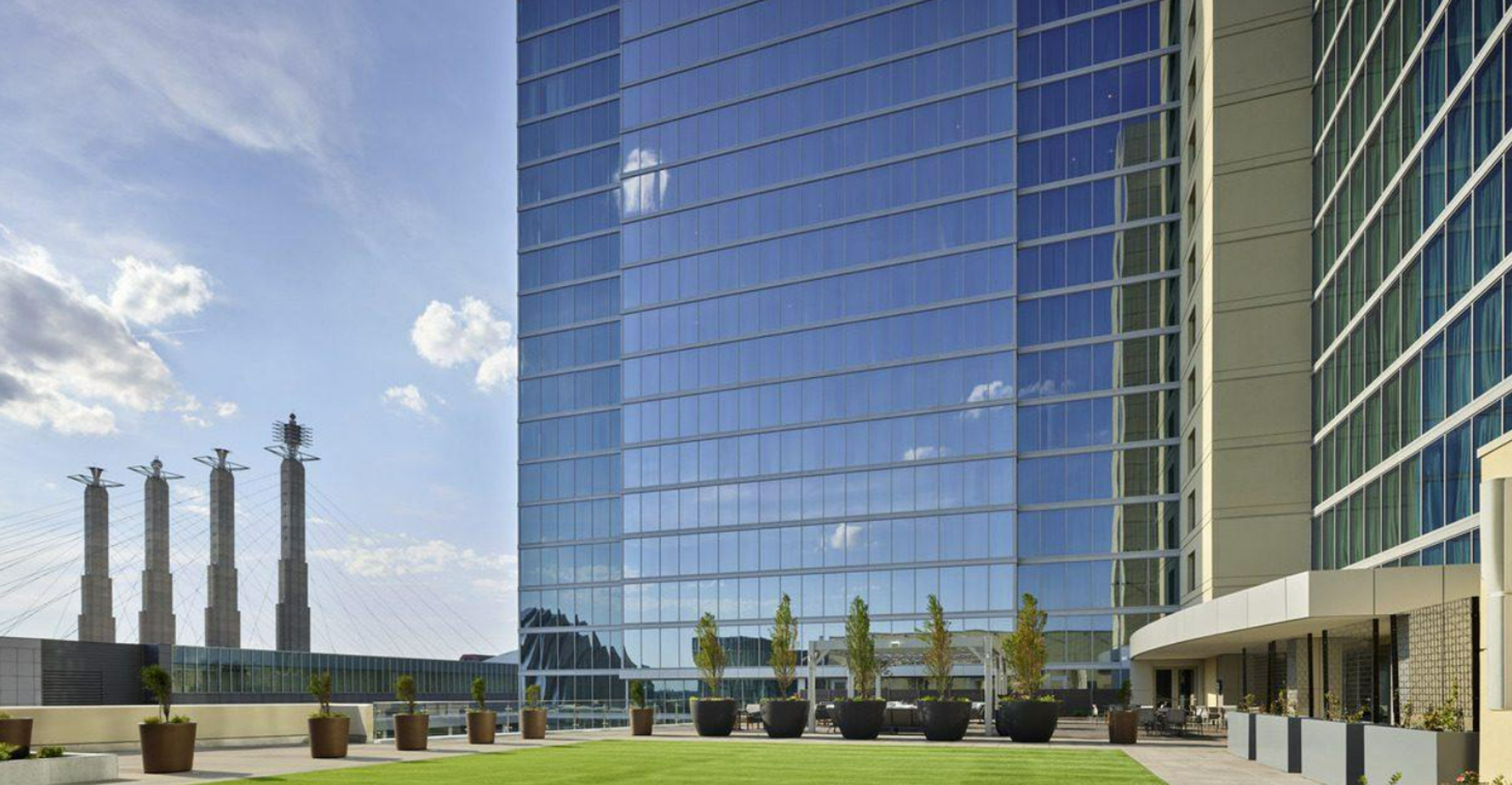 Cover photo of Loews Kansas City Hotel