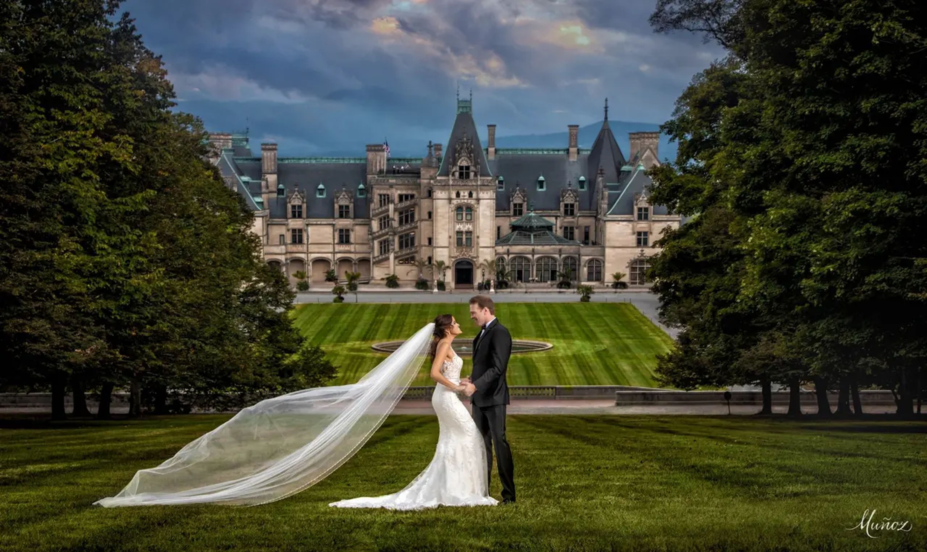 Cover photo of Muñoz Photography