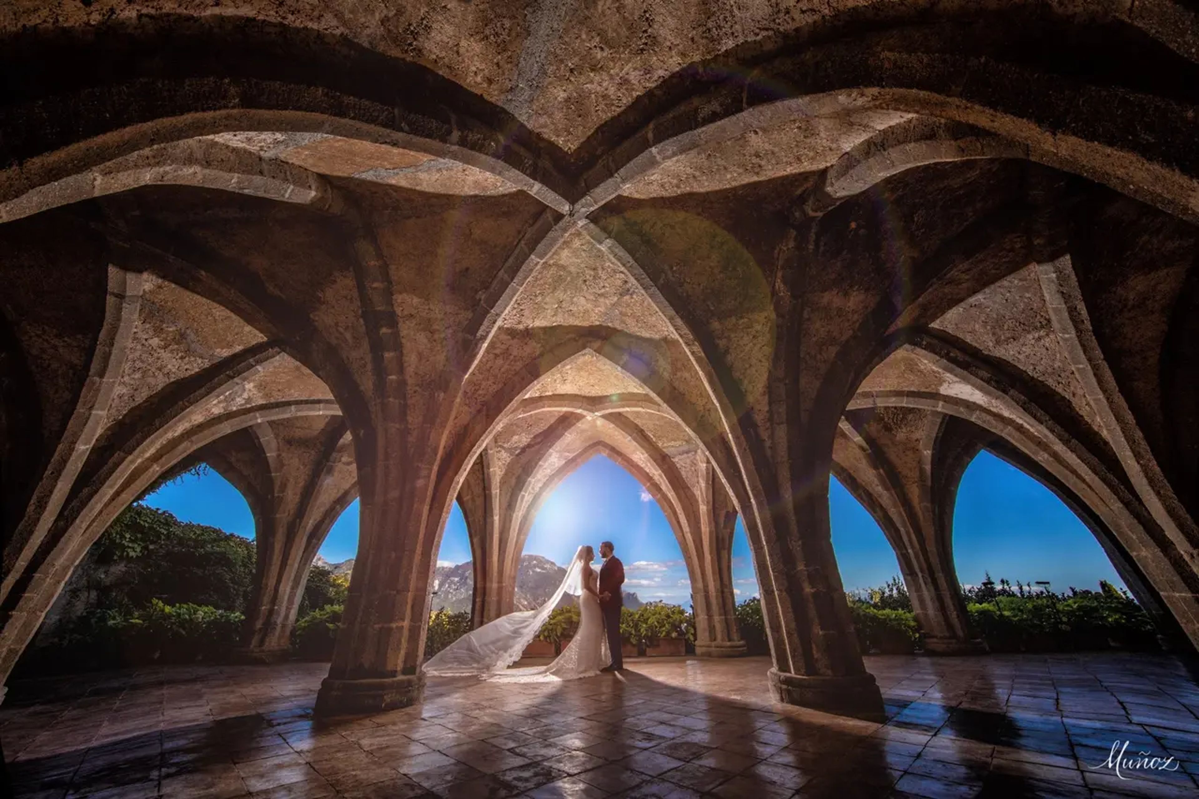 Cover photo of Muñoz Photography