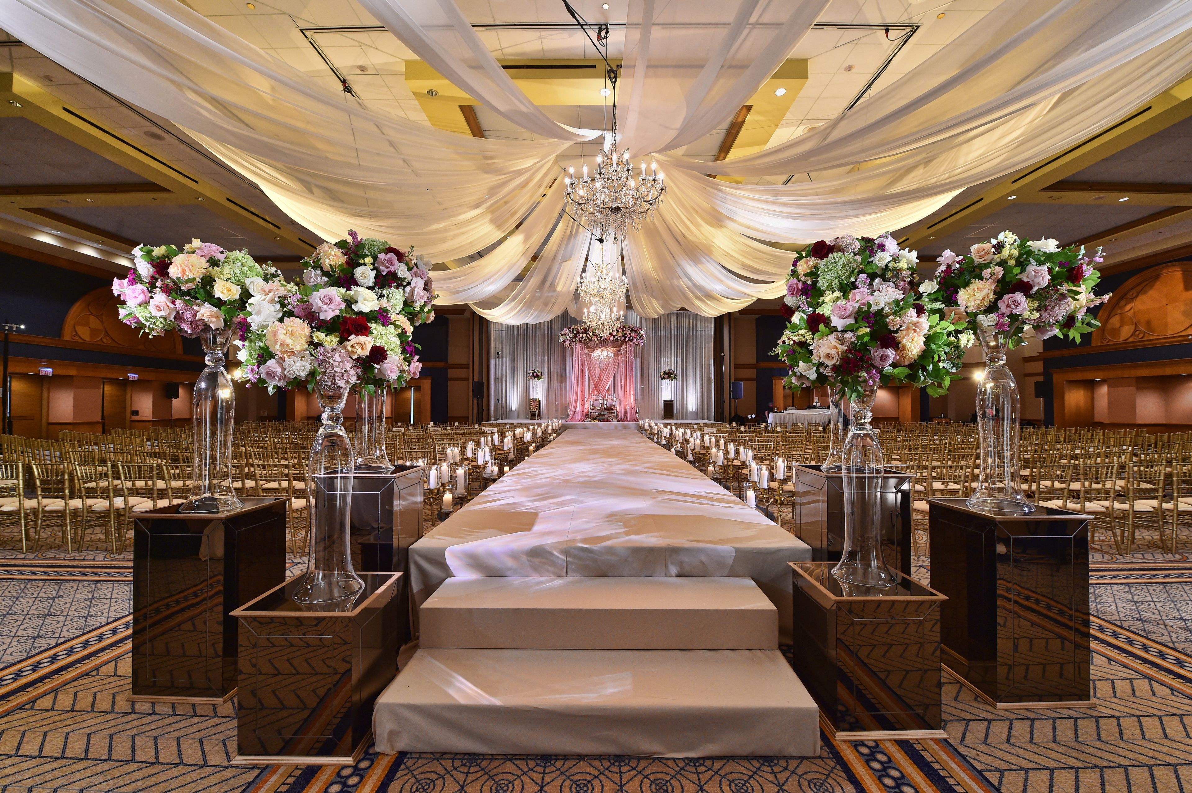 Cover photo of Sheraton Grand Chicago Riverwalk