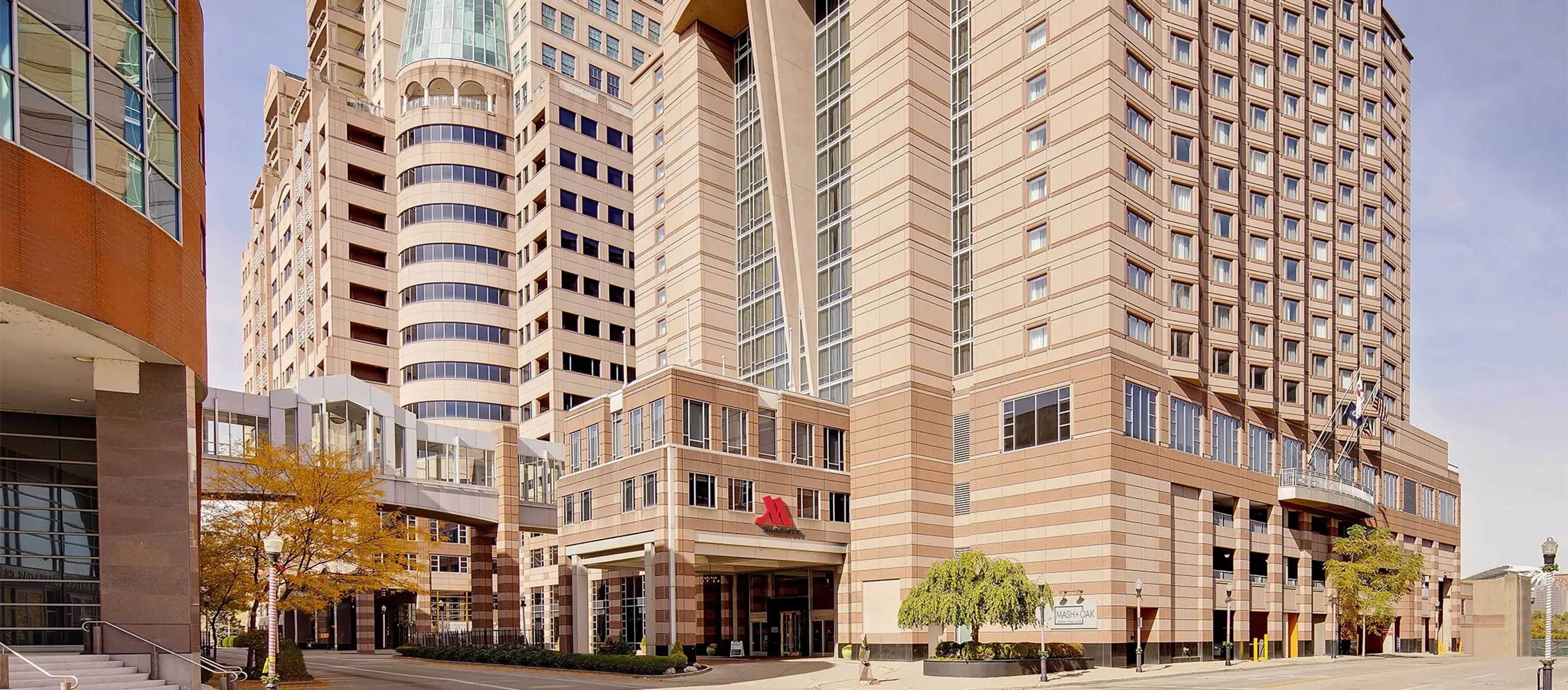 Cover photo of Cincinnati Marriott Rivercenter