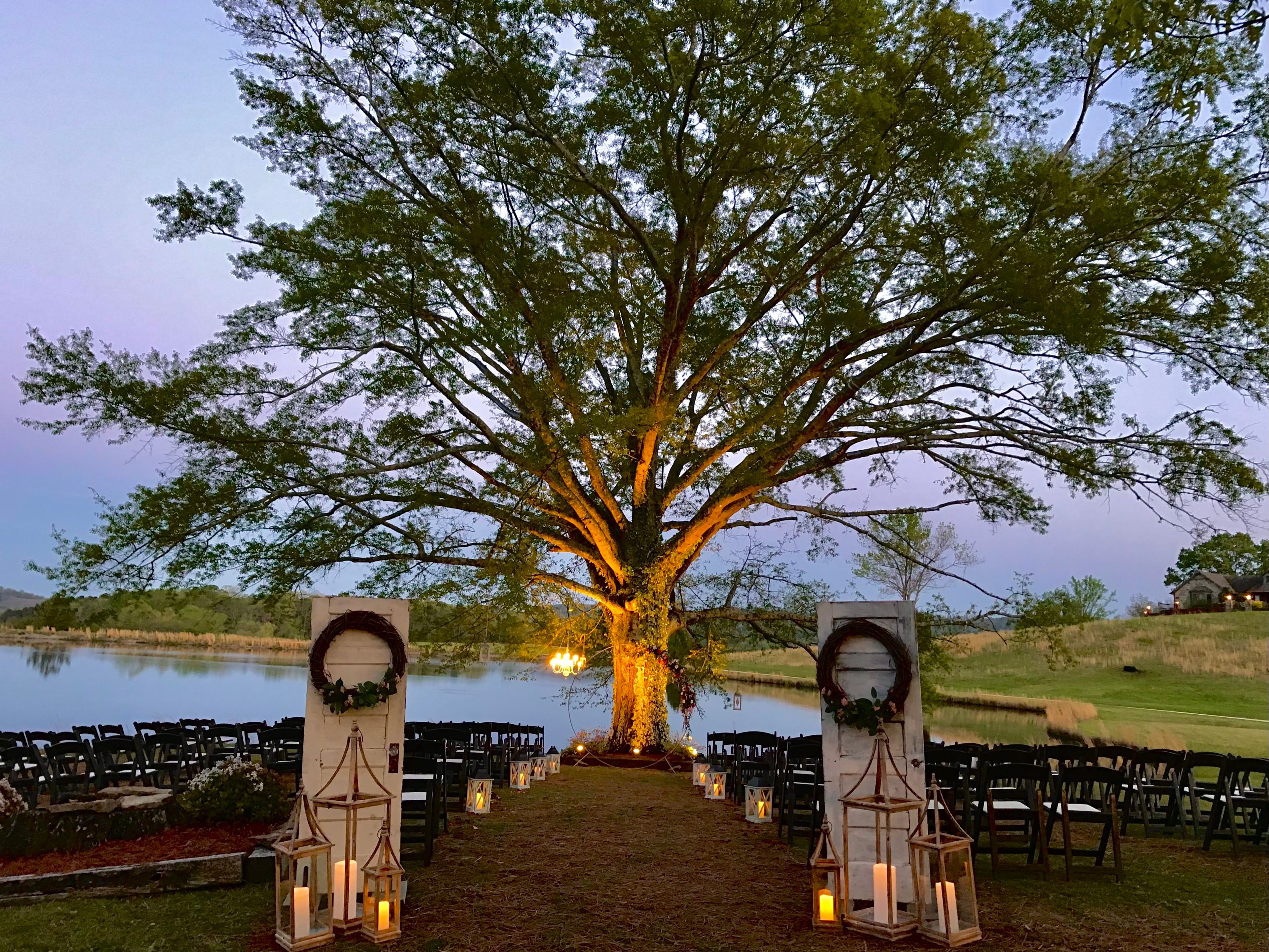 Featured photo from Mountain View Farms Weddings & Events