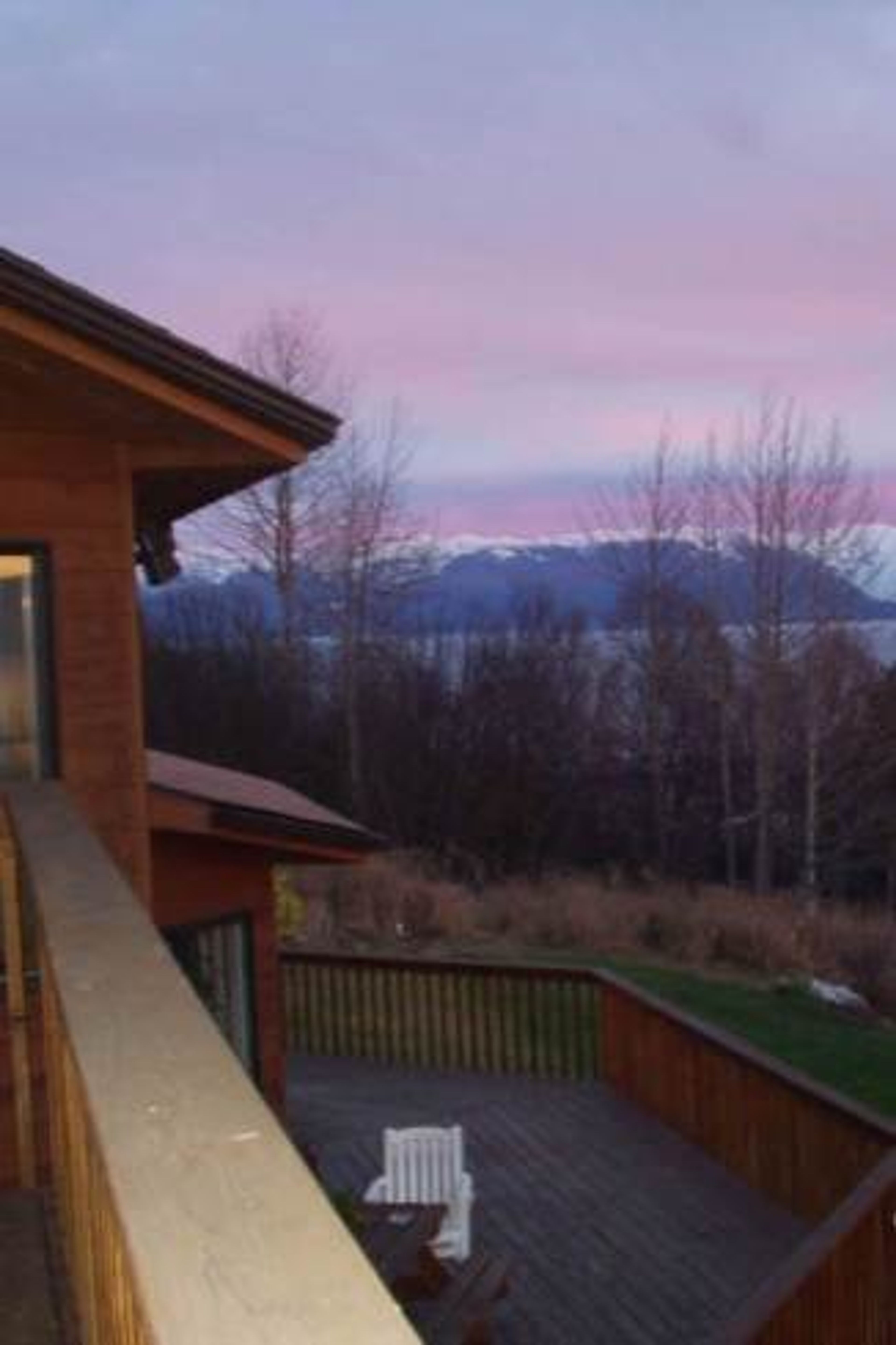 Featured photo from Majestic View Bed & Breakfast