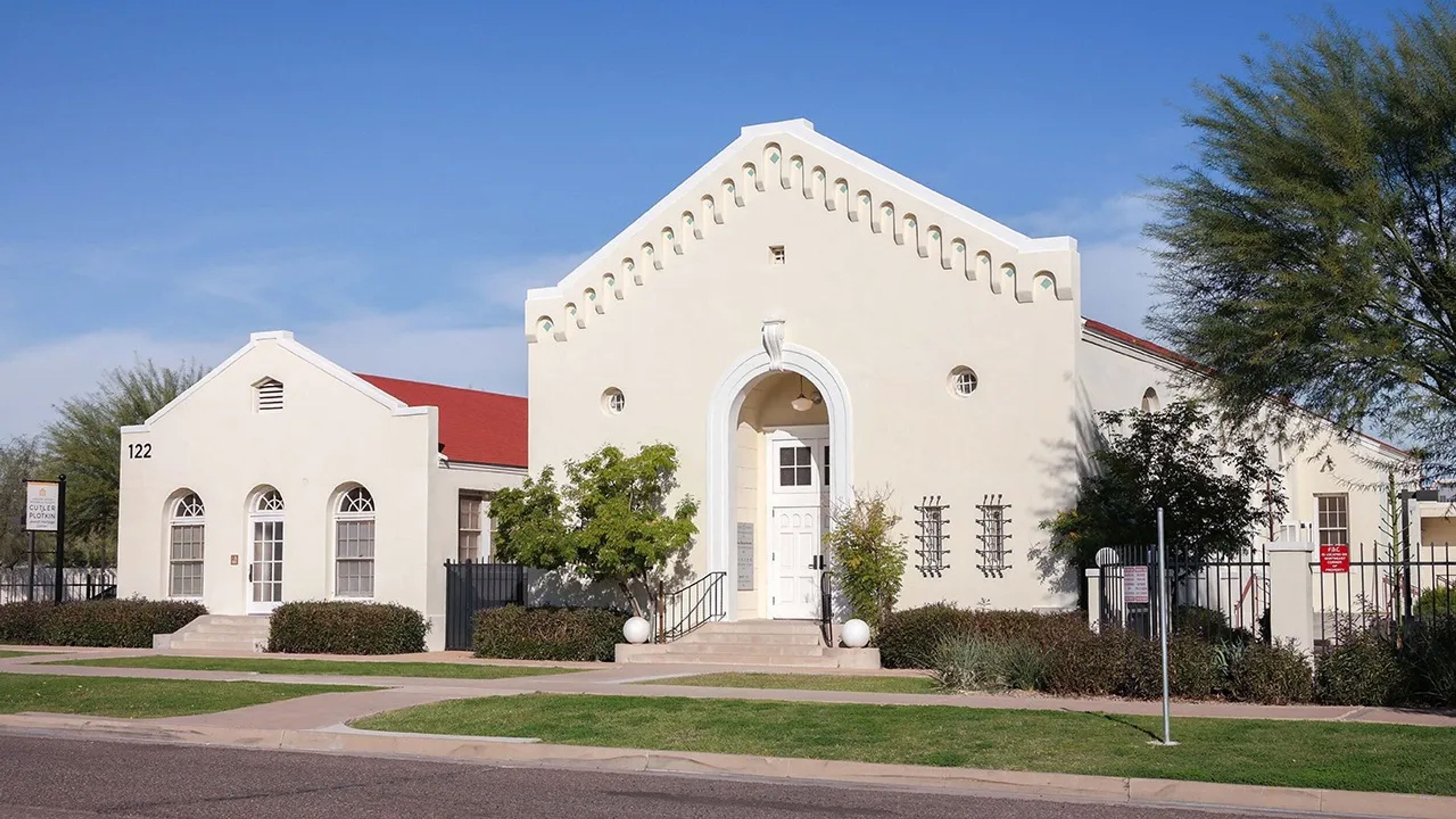 Featured photo from Cutler Plotkin Jewish Heritage Center