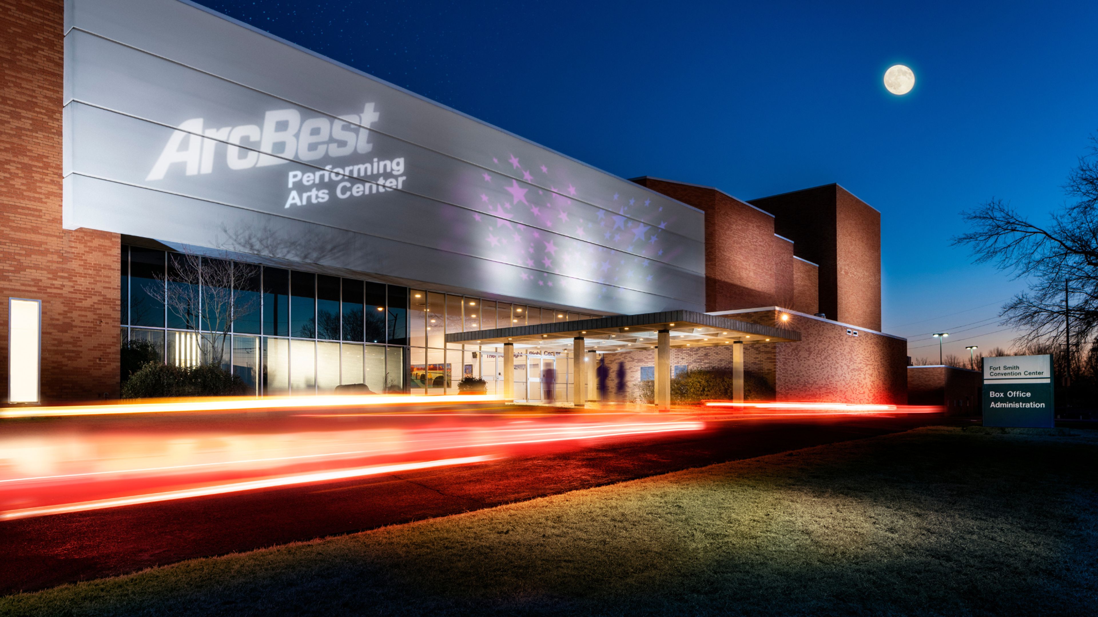 Featured photo from Fort Smith Convention Center