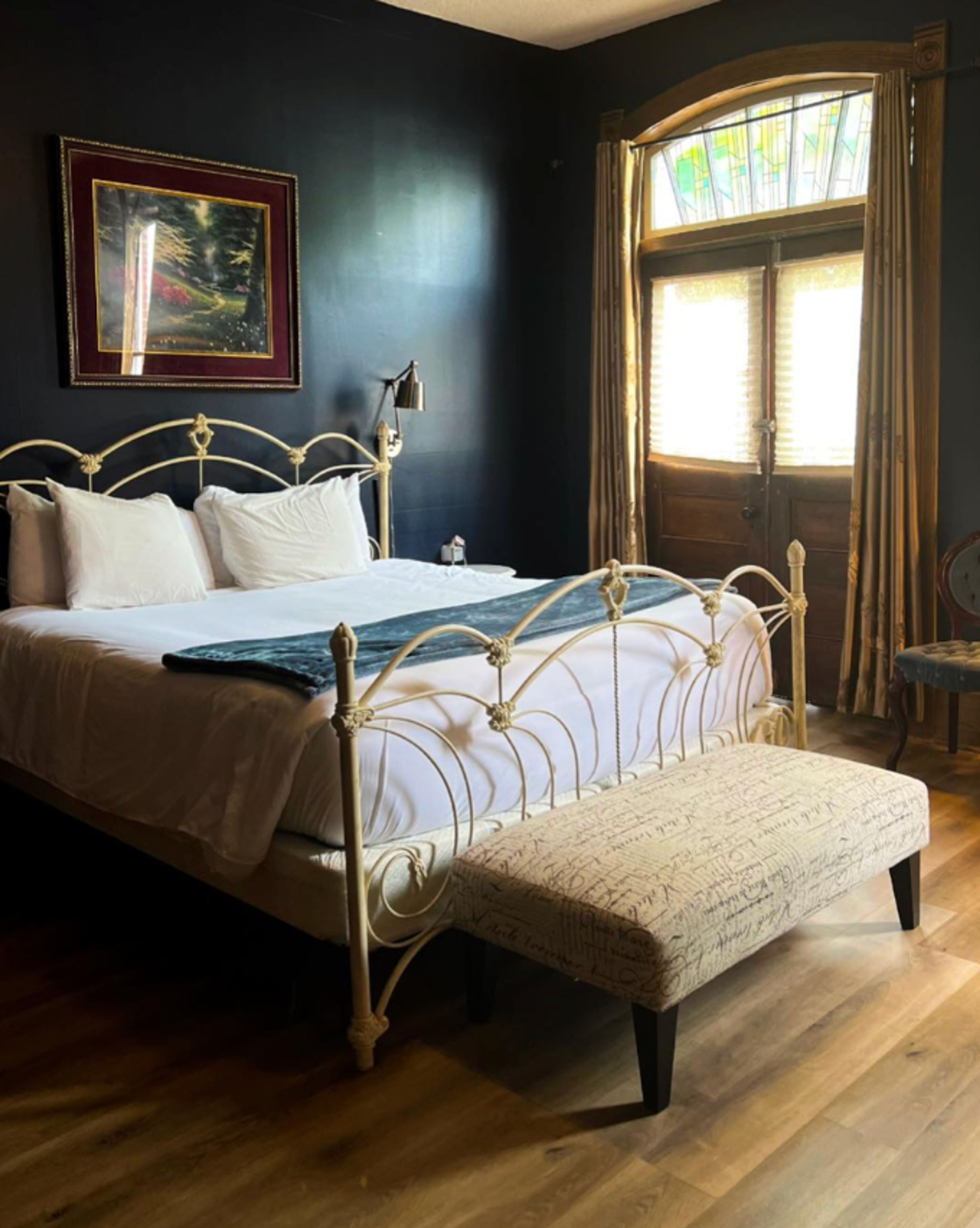 Featured photo from Grand Central Hotel