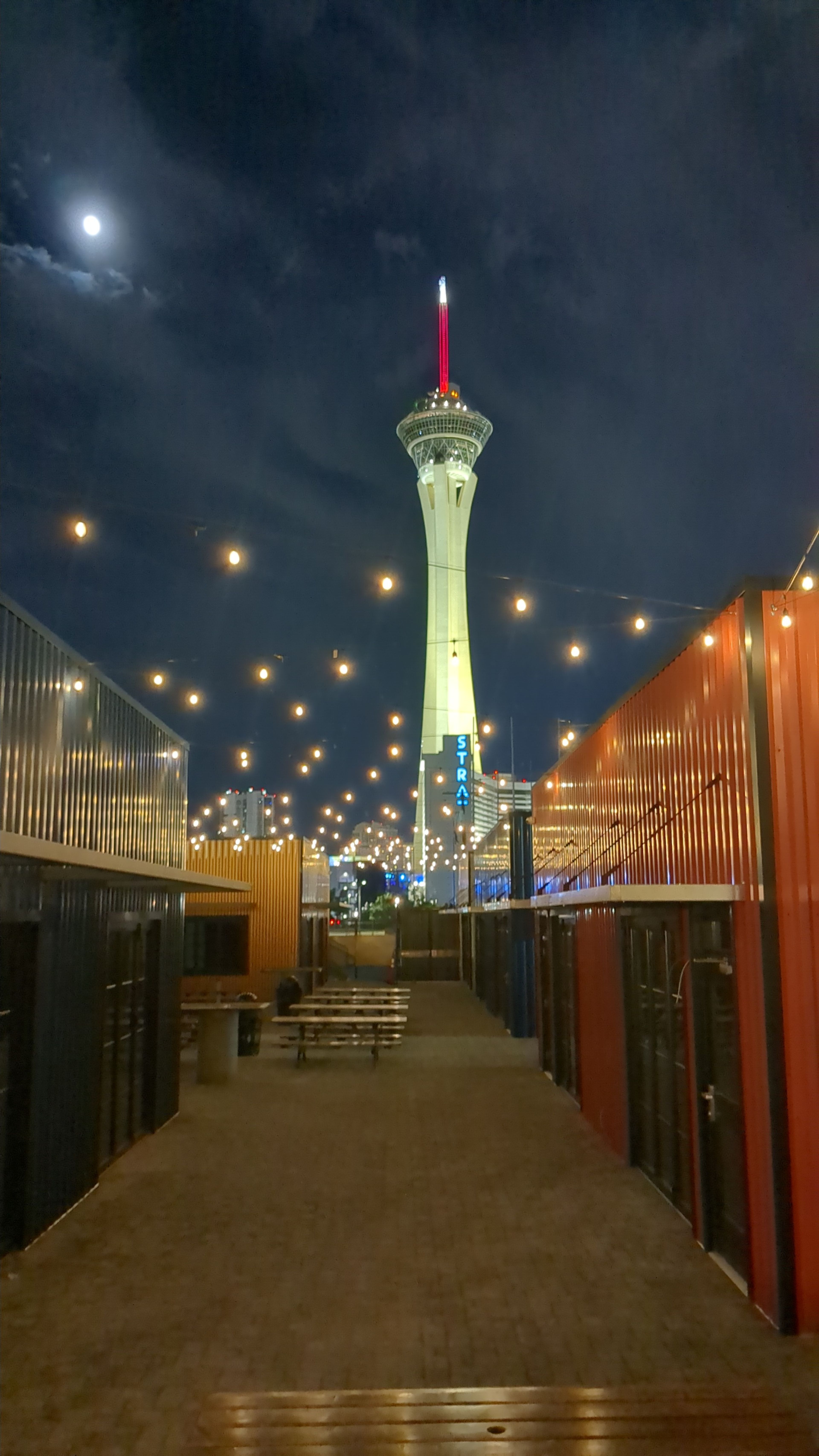 Featured photo from Bartho’s Bierbar