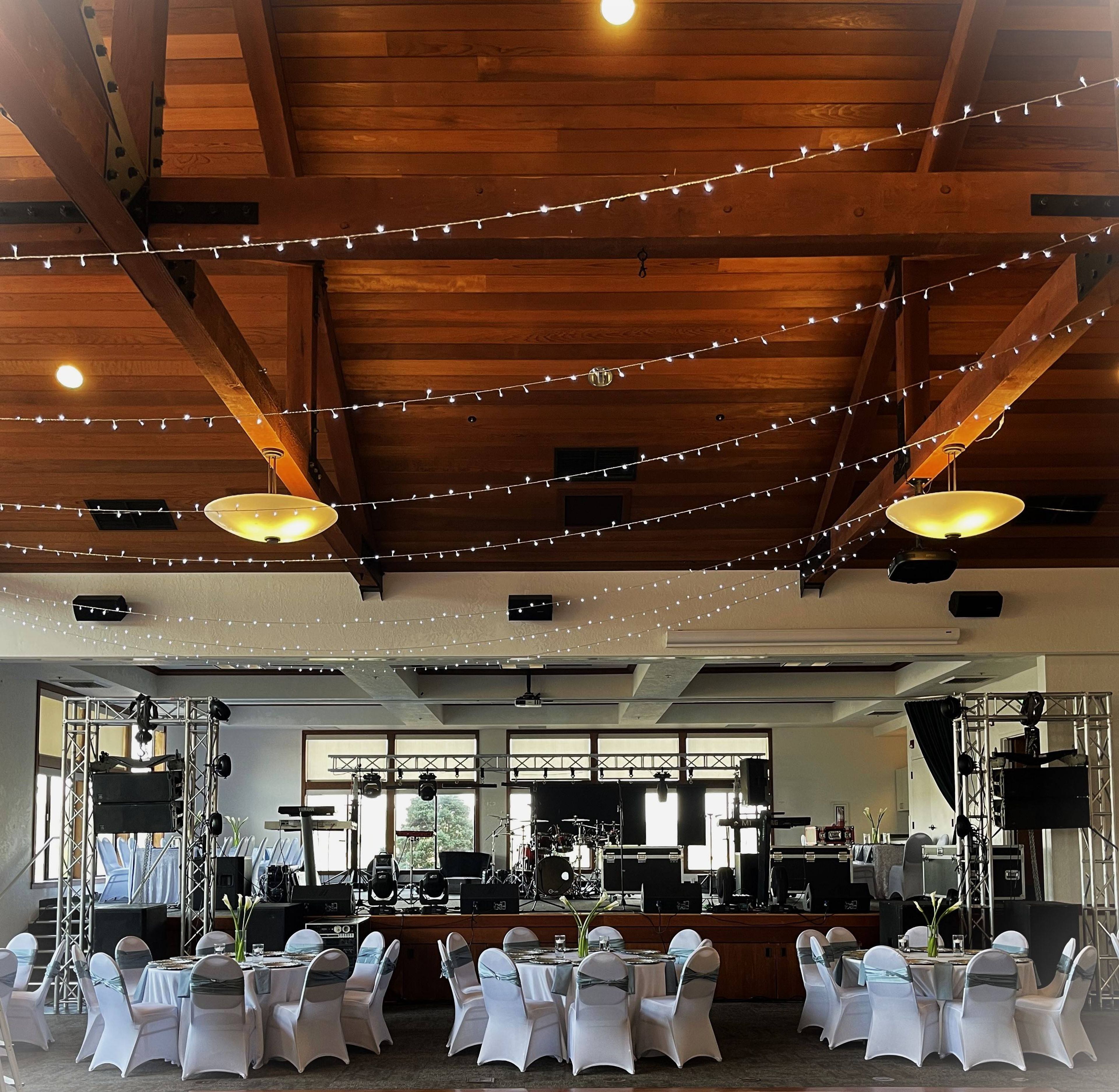 Featured photo from Fortuna River Lodge