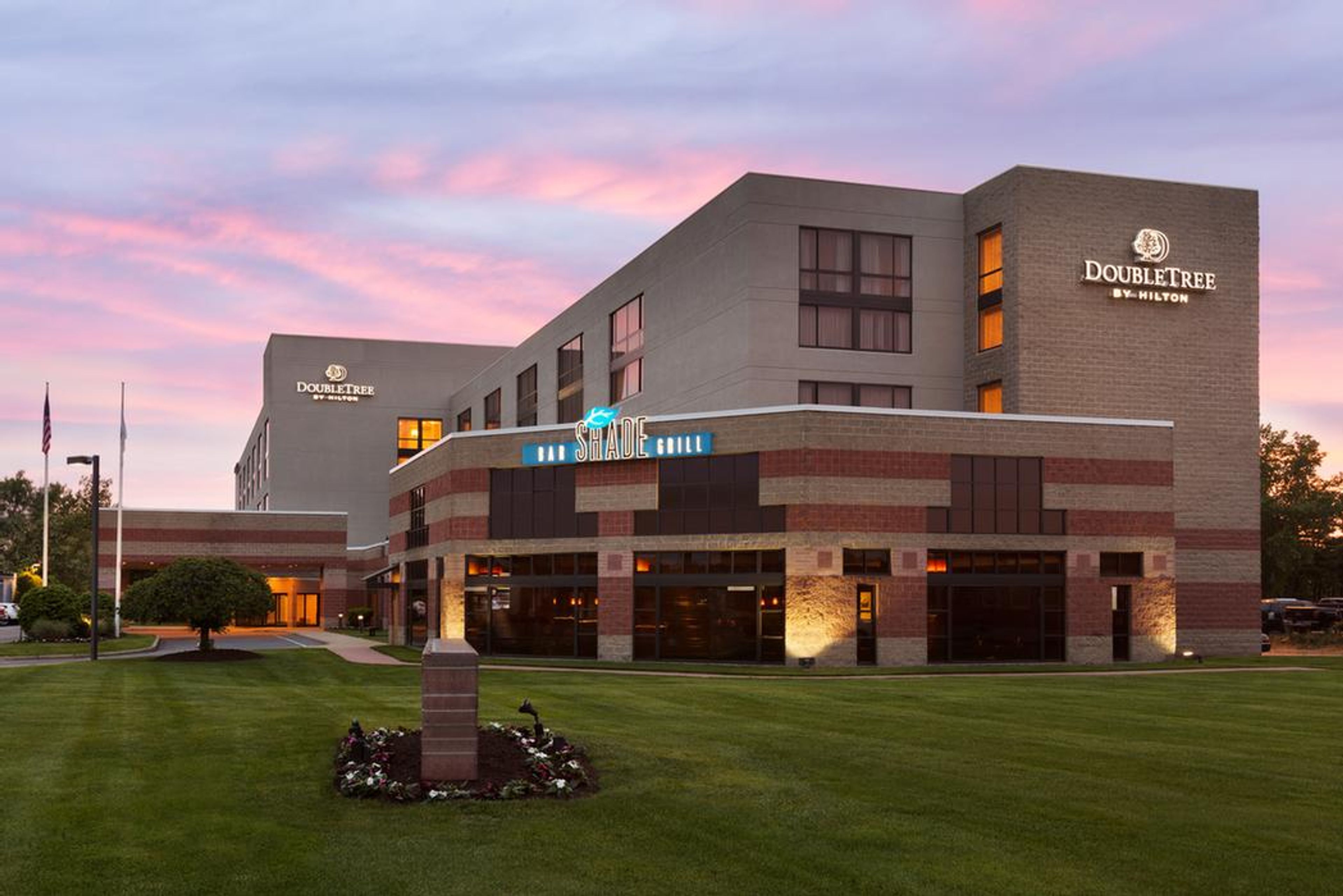 Featured photo from DoubleTree By Hilton Hartford - Bradley Hotel
