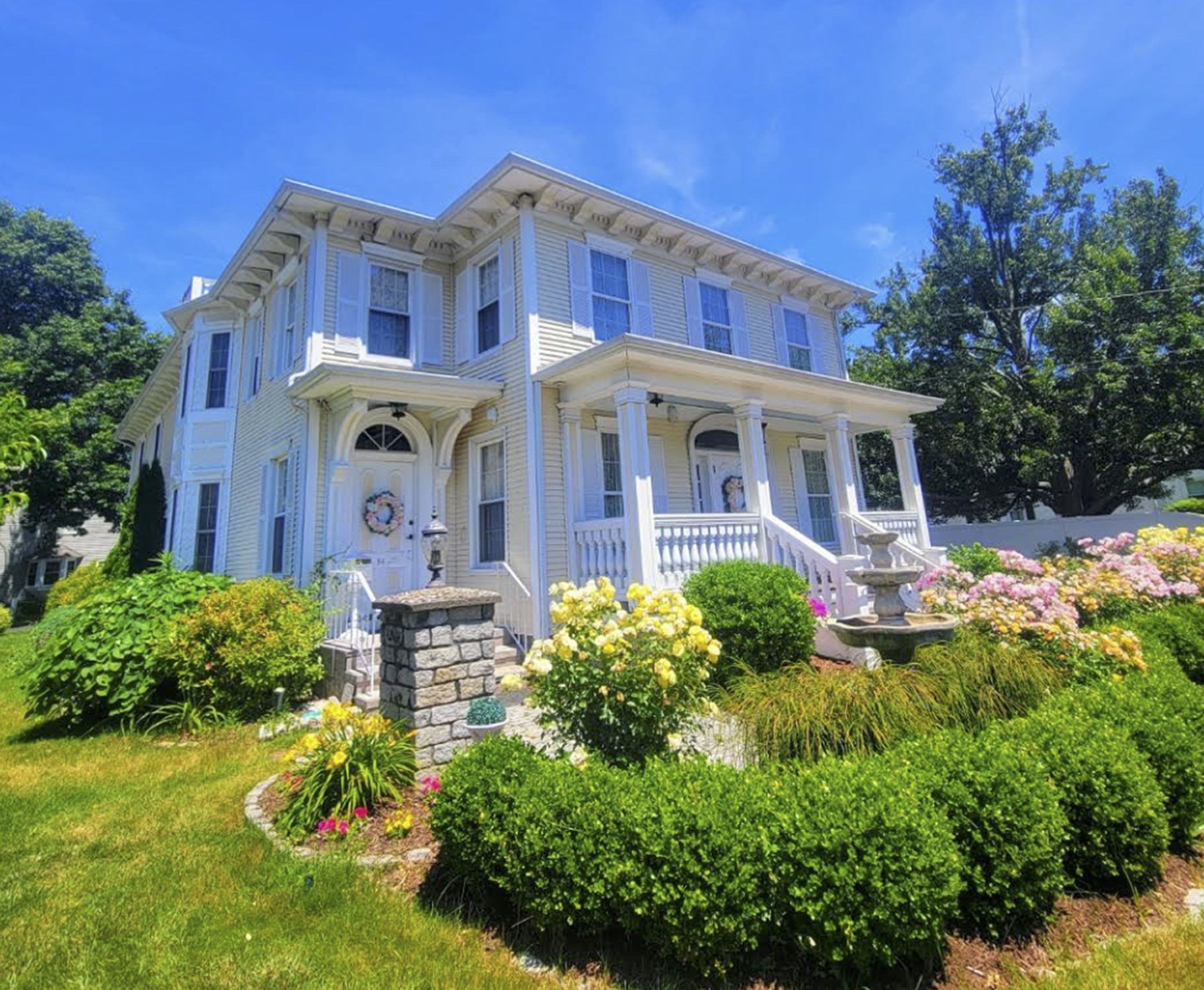 Featured photo from Tiffany Juliet House