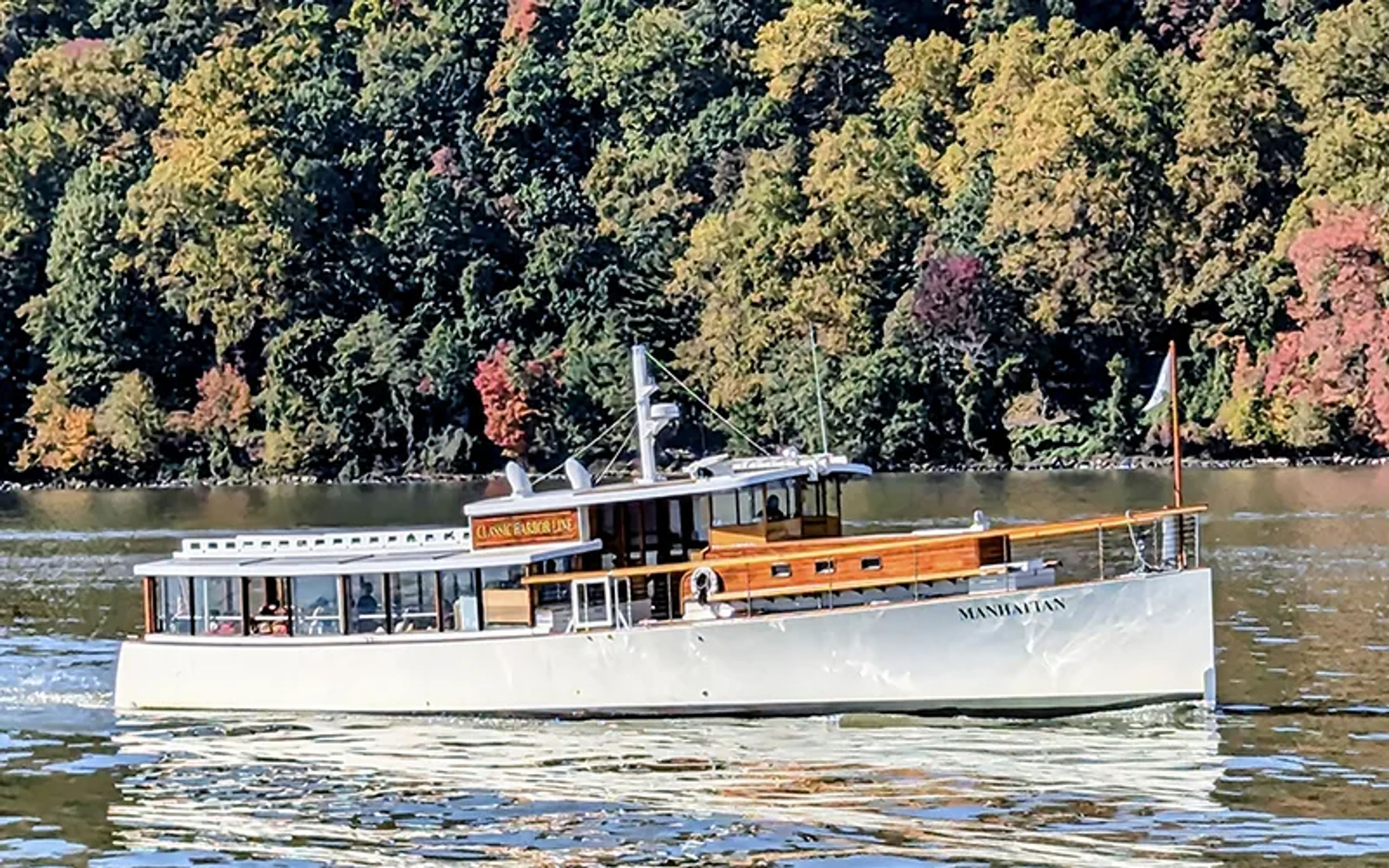 Featured photo from Classic Harborline: Yacht Manhattan