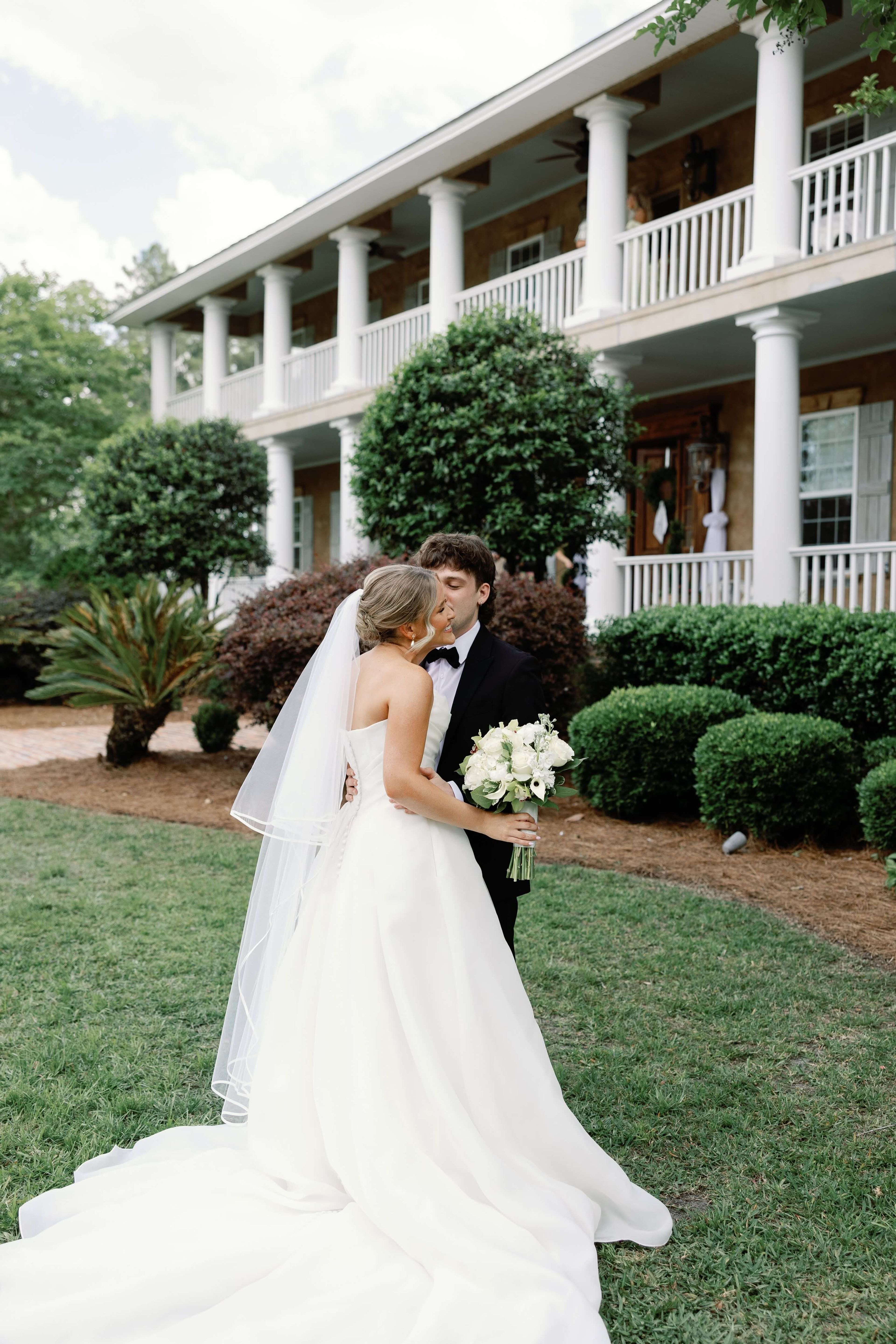Featured photo from Horse Stamp Inn