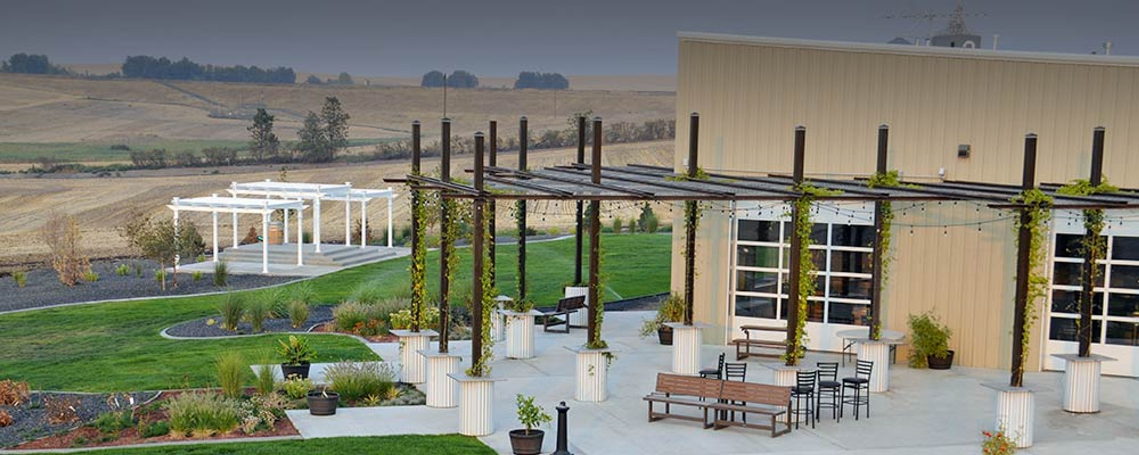 Featured photo from Lindsay Creek Vineyards