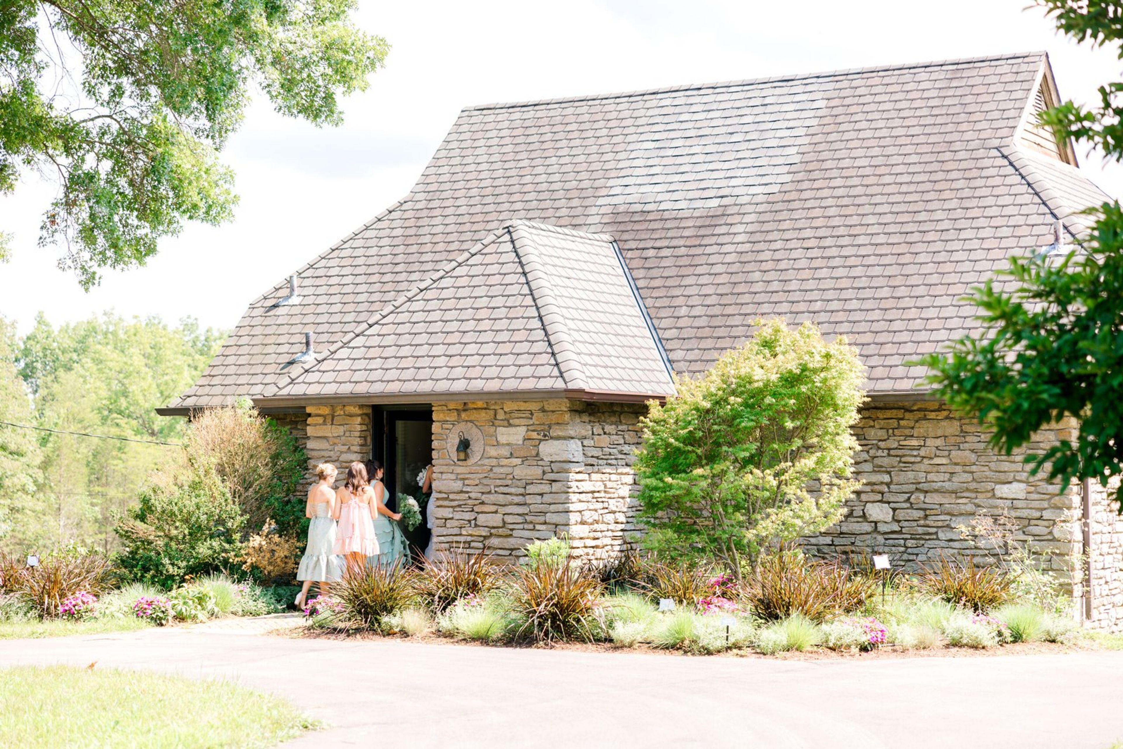 Cover photo of Yew Dell Botanical Gardens