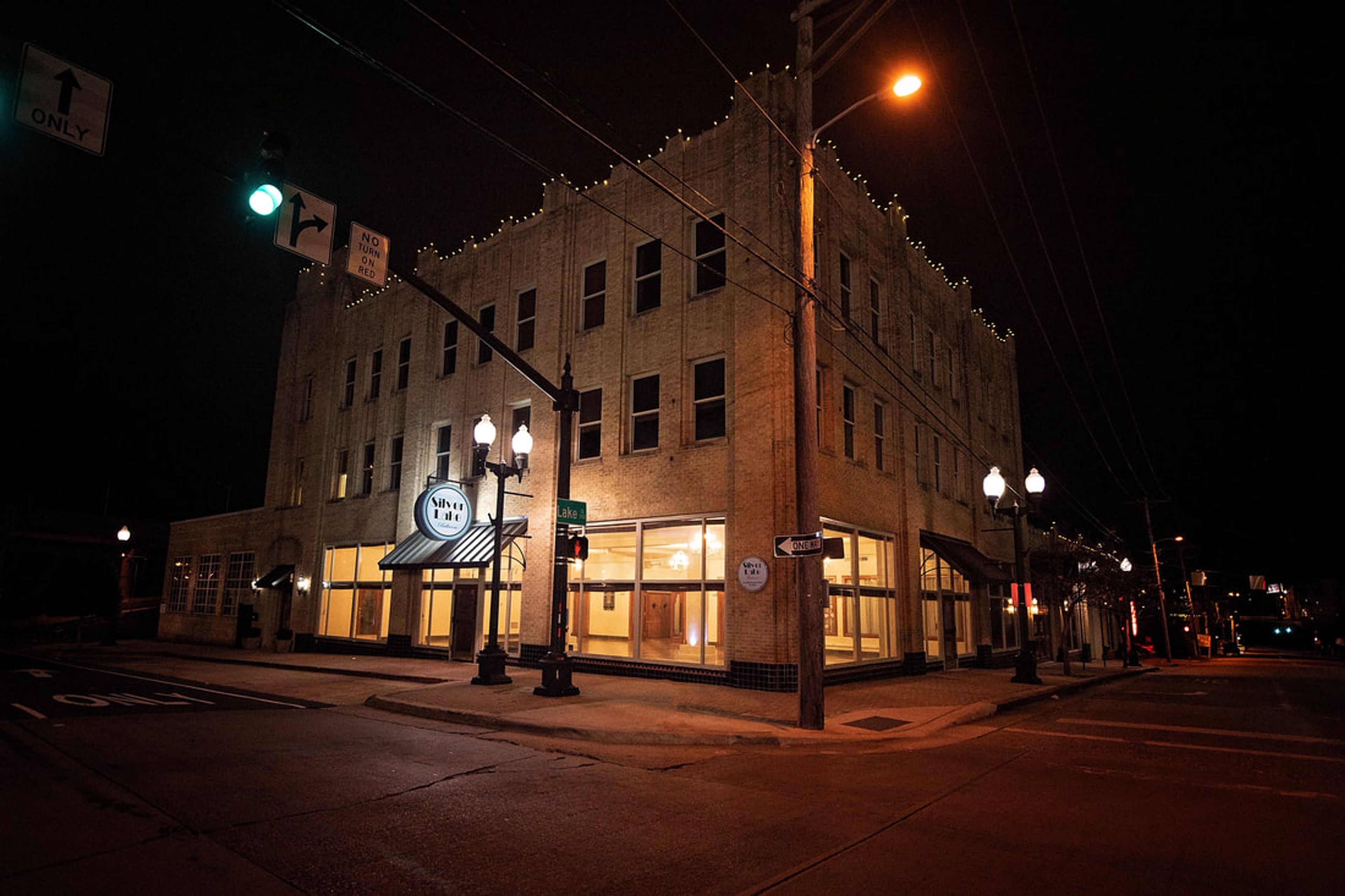 Featured photo from Silver Lake Ballroom