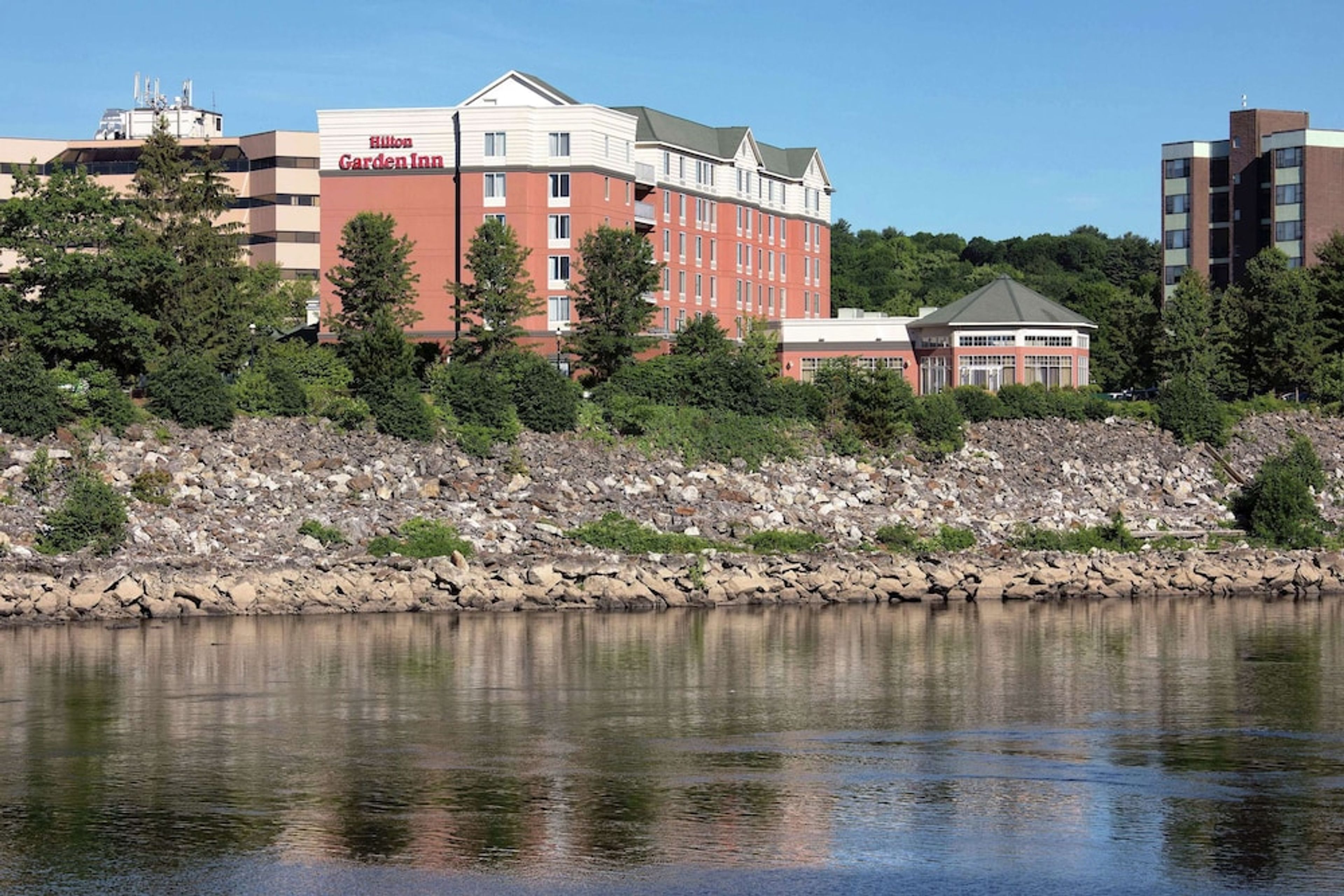 Featured photo from Hilton Garden Inn Auburn Riverwatch