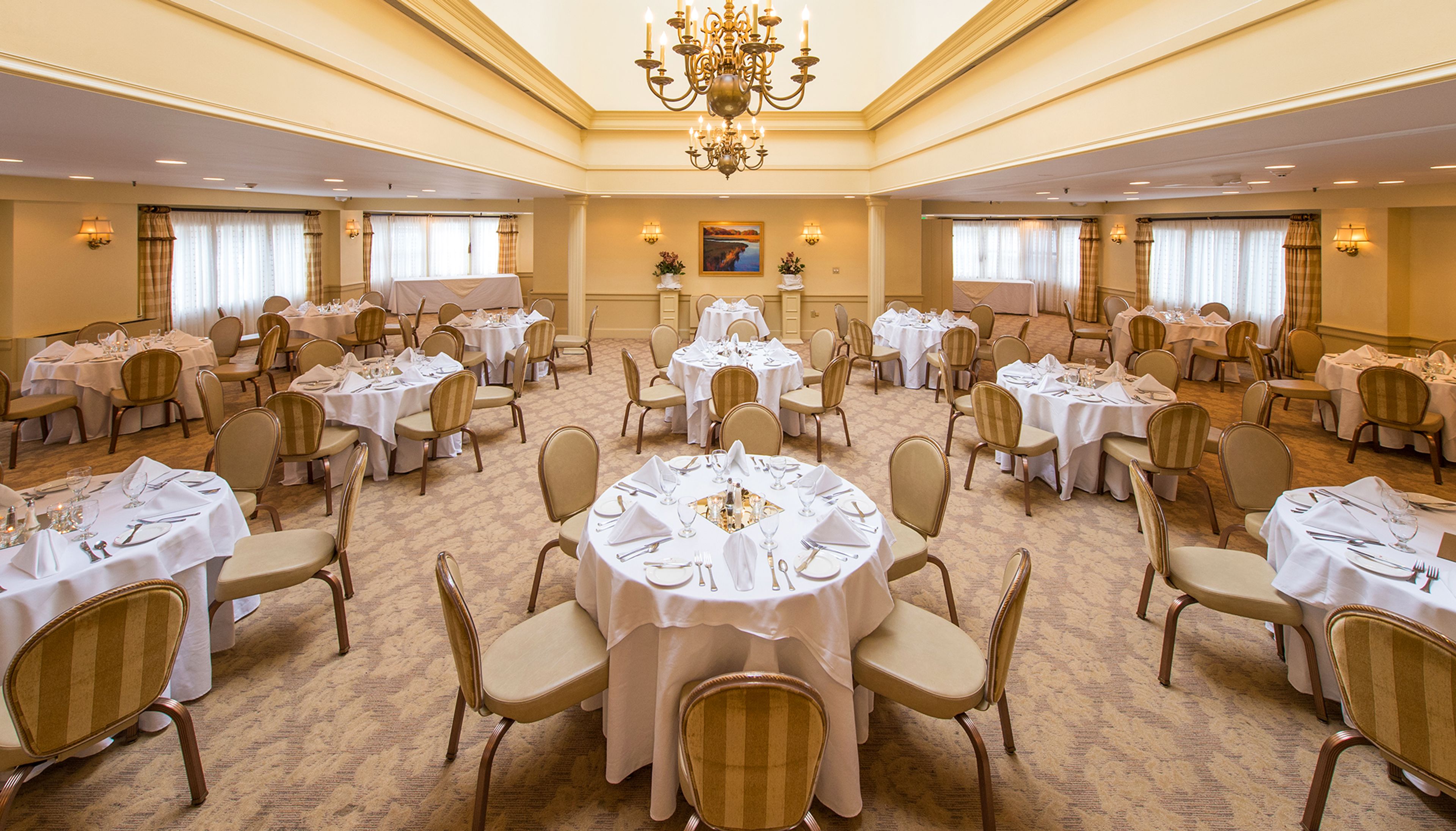 Featured photo from York Harbor Inn