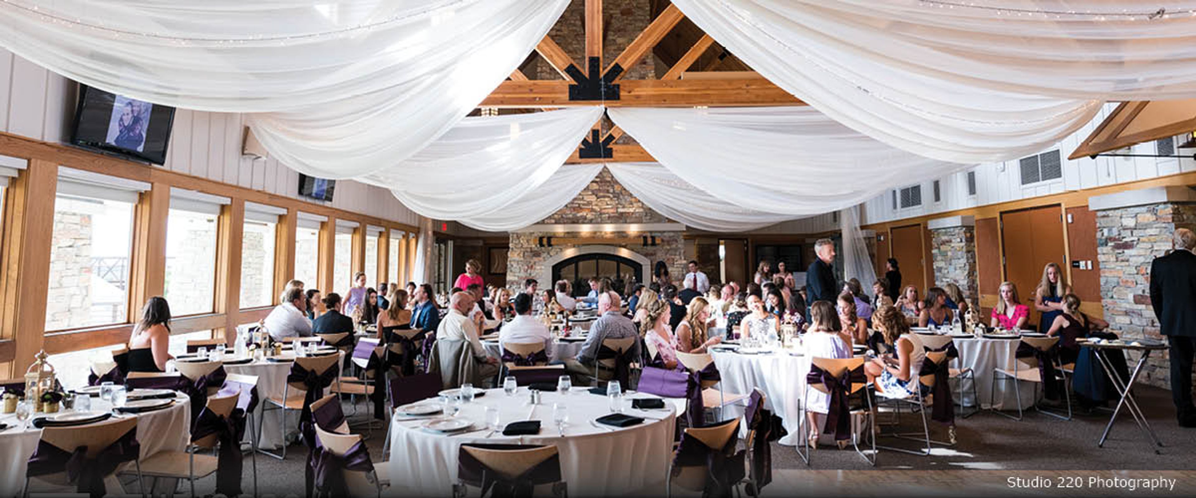 Featured photo from Elm Creek Chalet