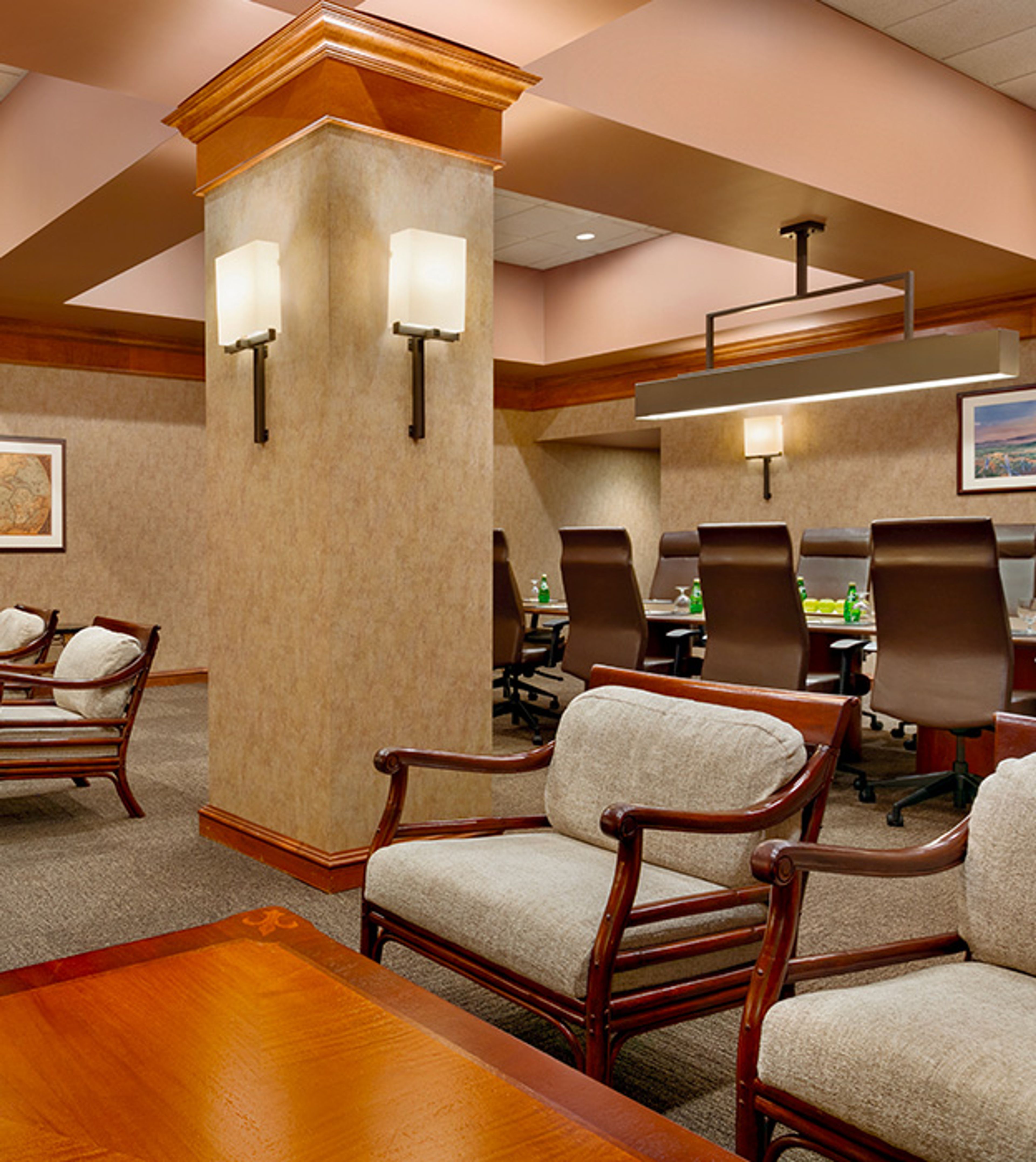 Featured photo from Chateau on the Lake Resort Spa & Convention Center