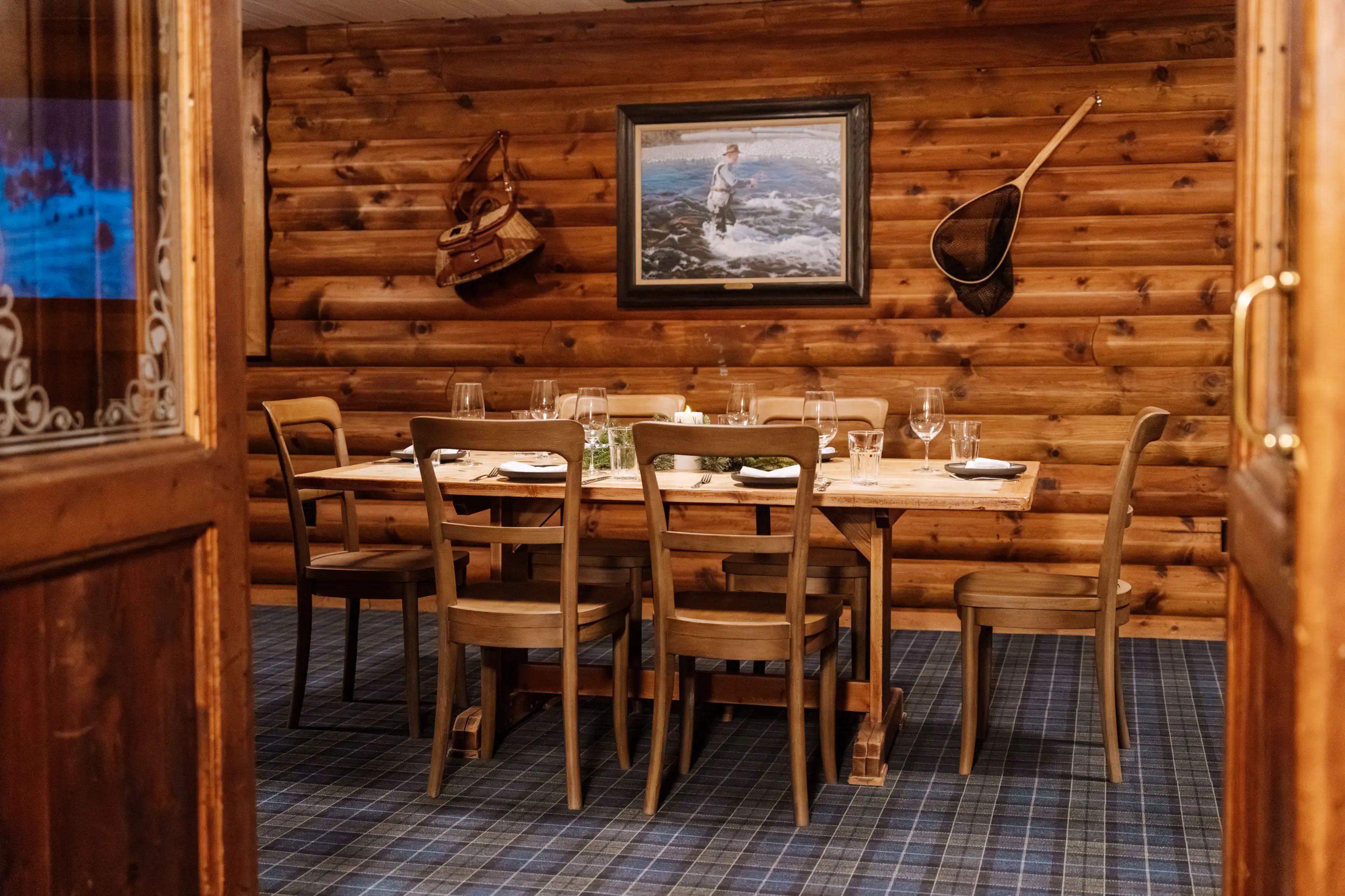 Featured photo from Buck's T-4 Lodge