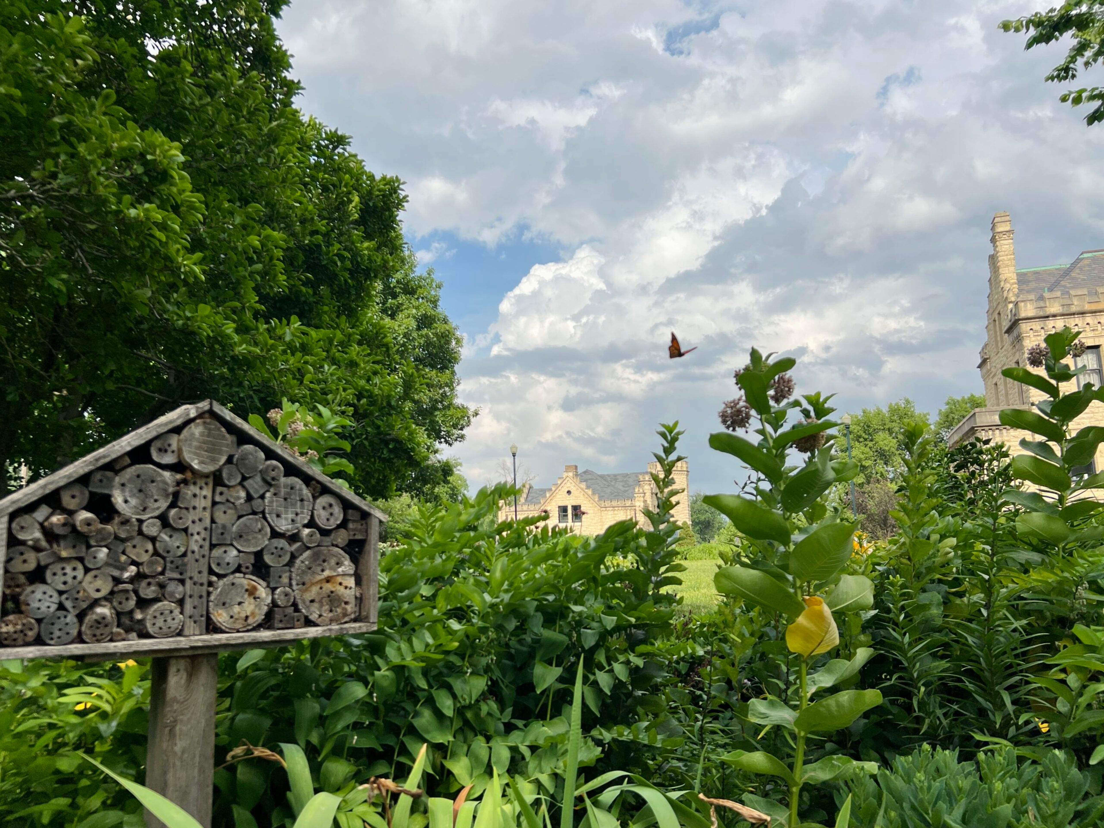Featured photo from Joslyn Castle