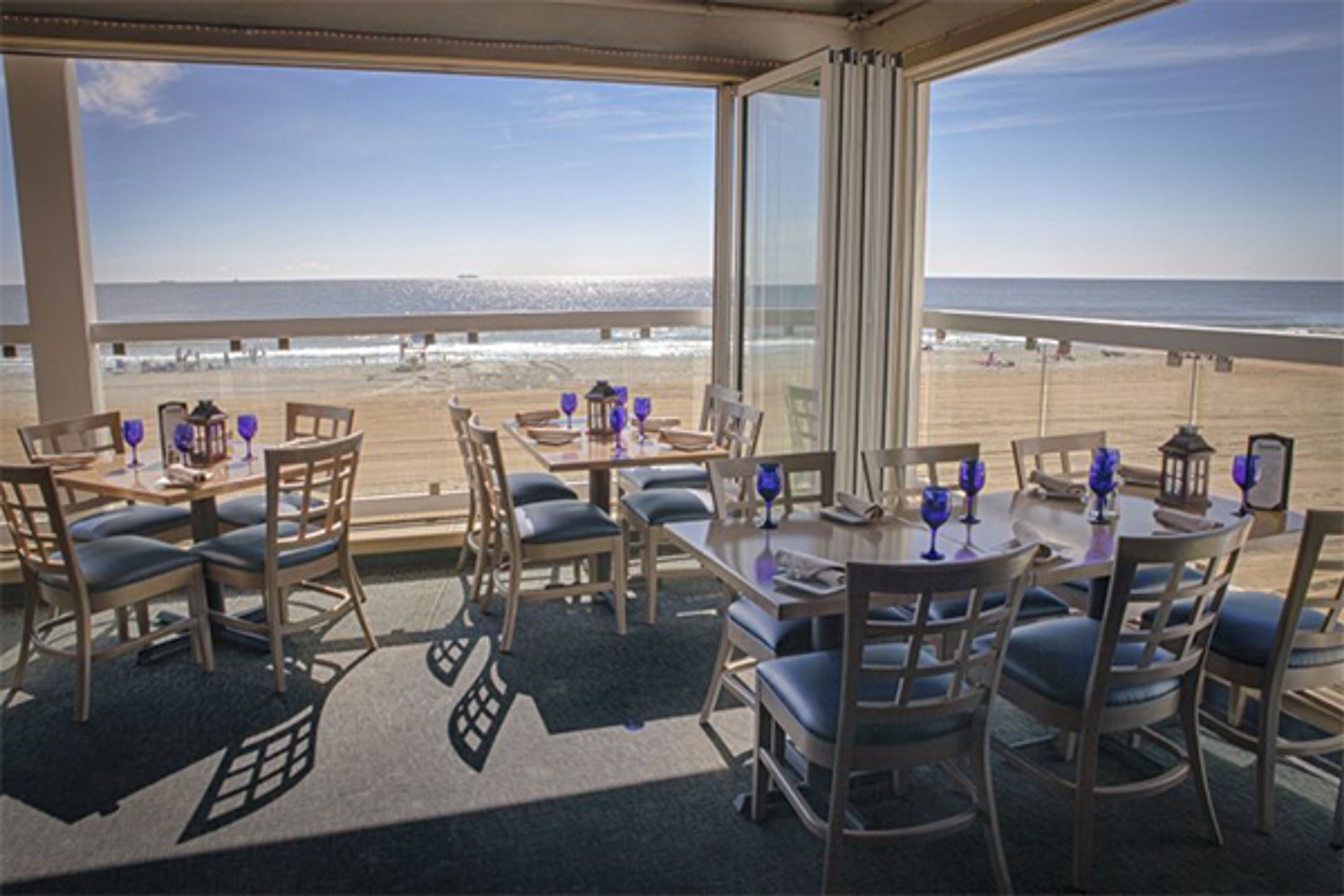 Featured photo from McLoone's Pier House